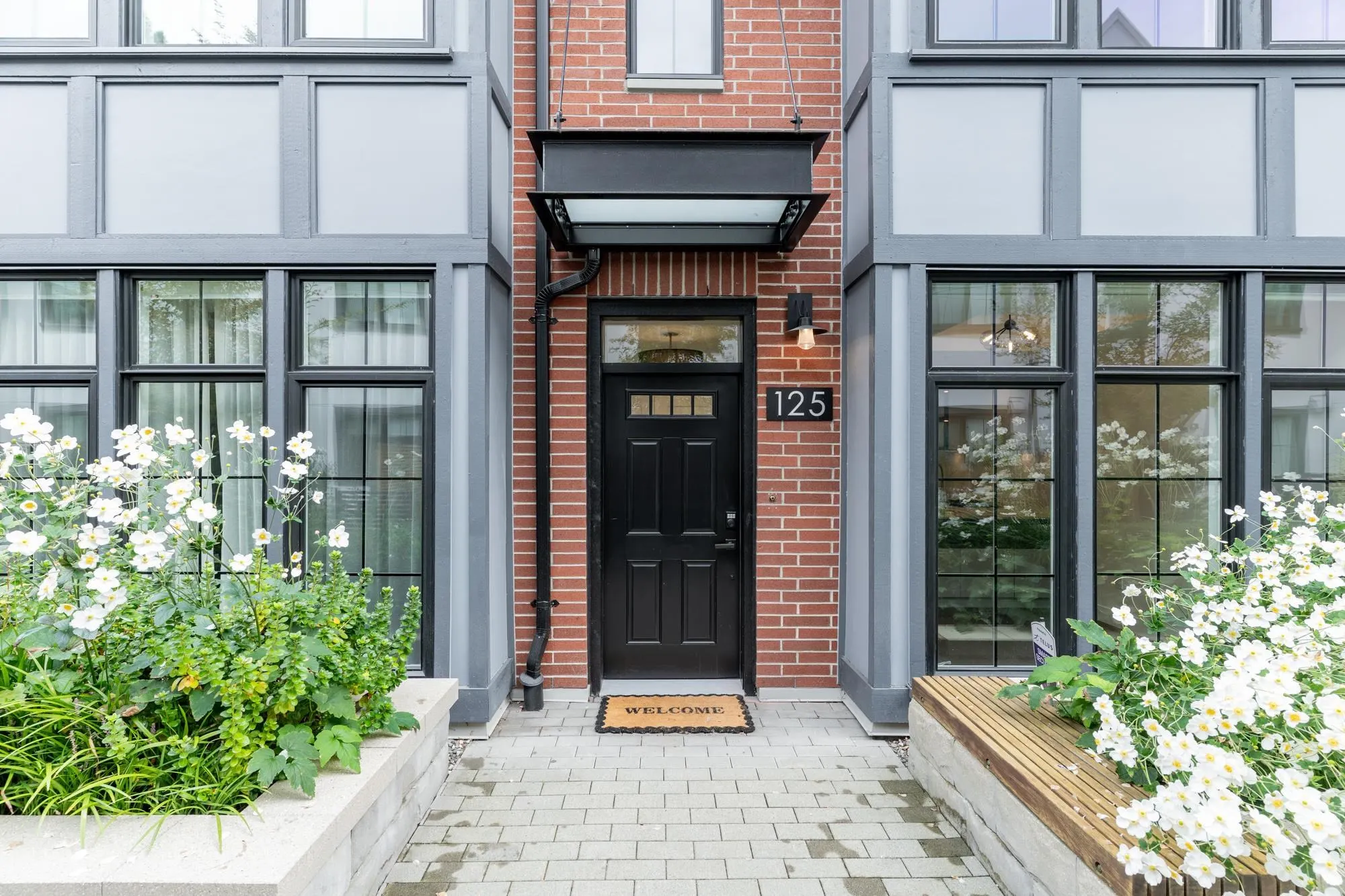 125 2070 Curling Road