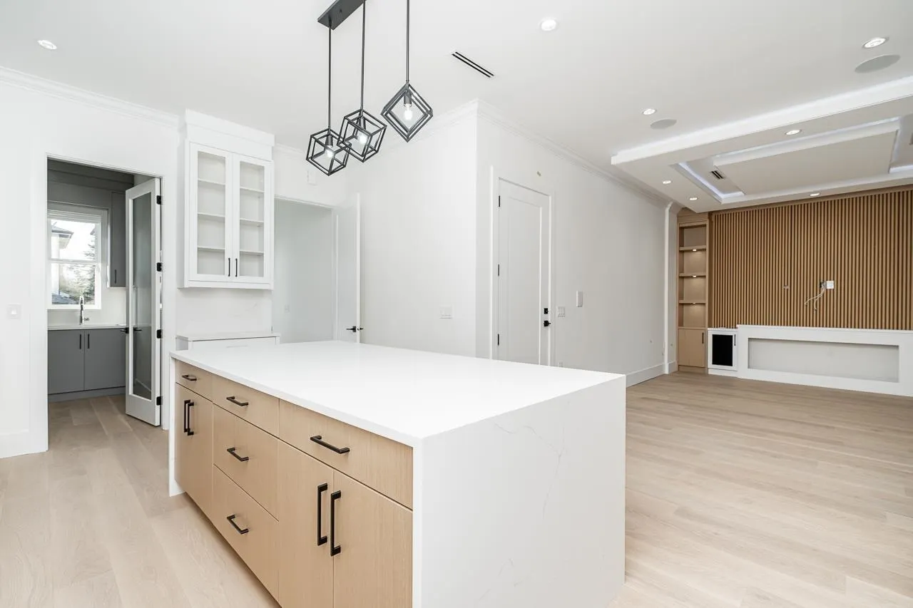 19XX 168th Street
