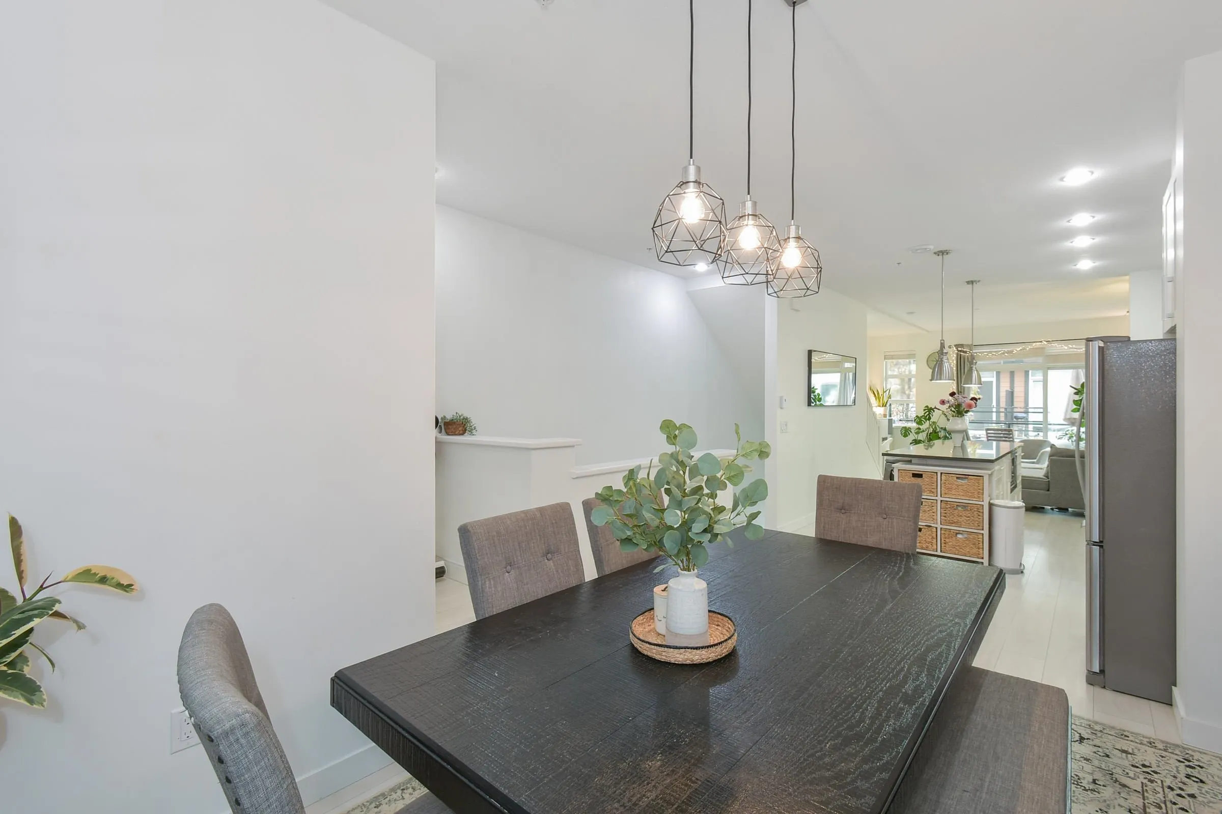 34 20857 77a Avenue