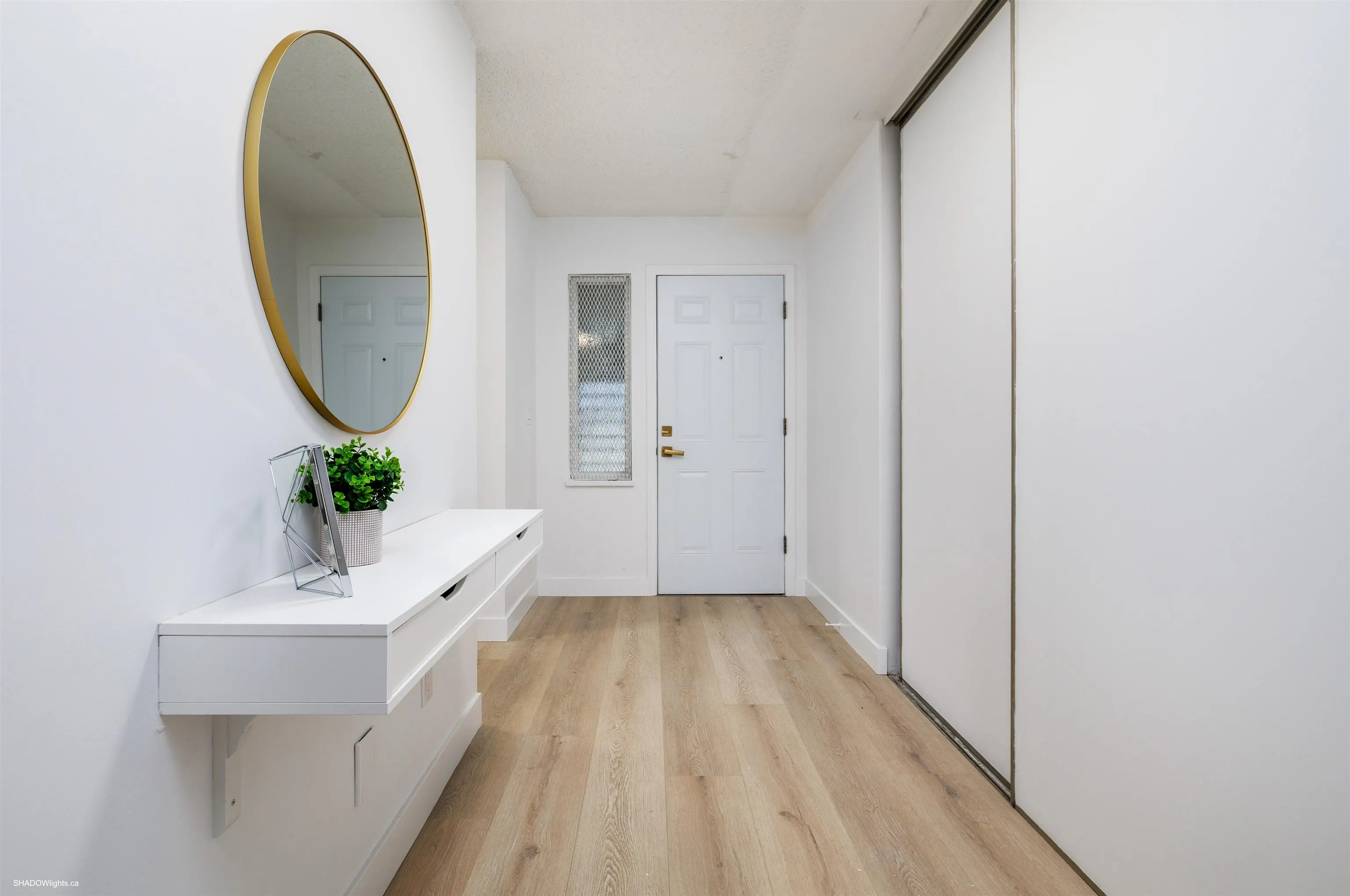 15 45915 Cheam Avenue