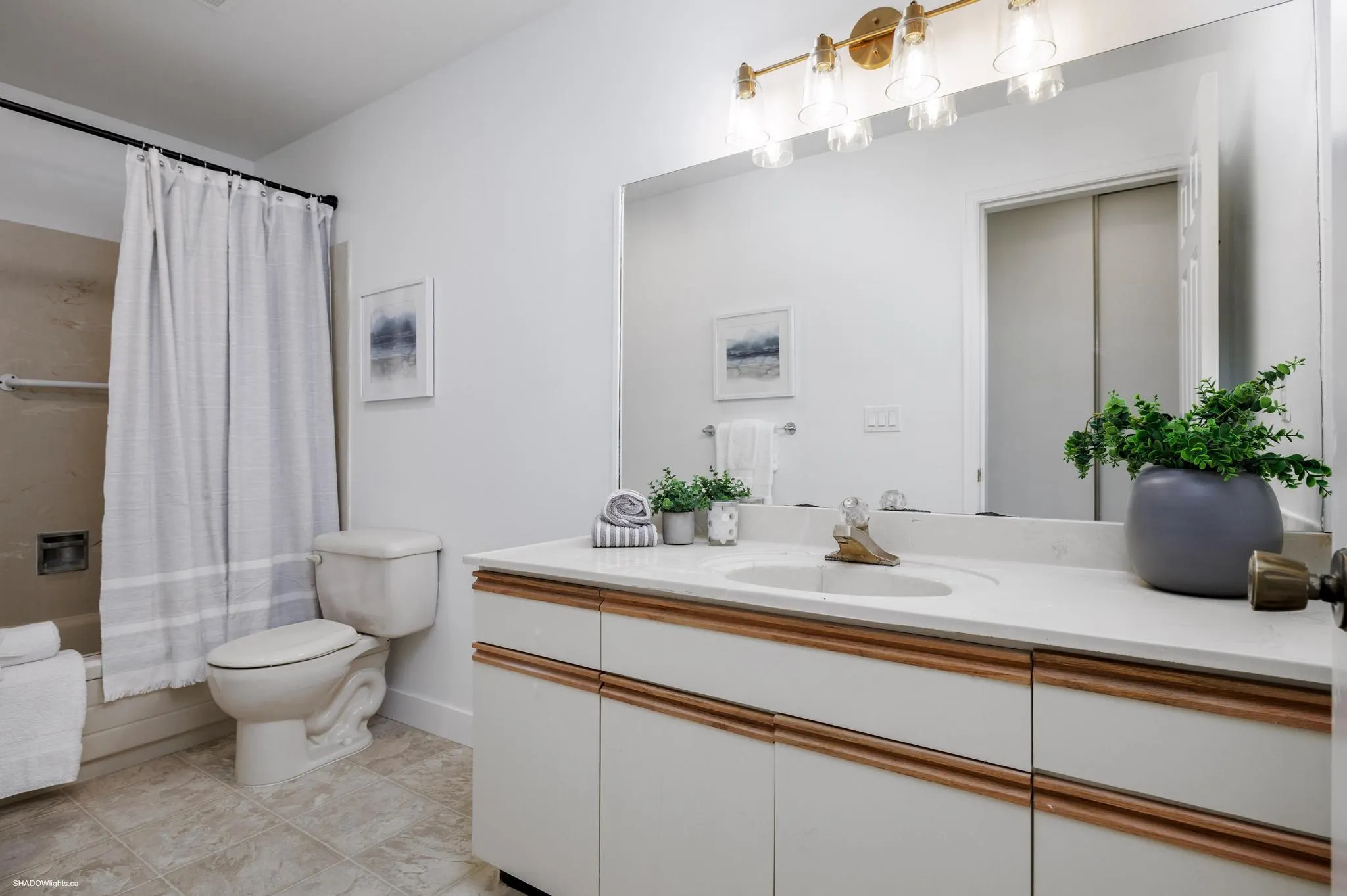 15 45915 Cheam Avenue