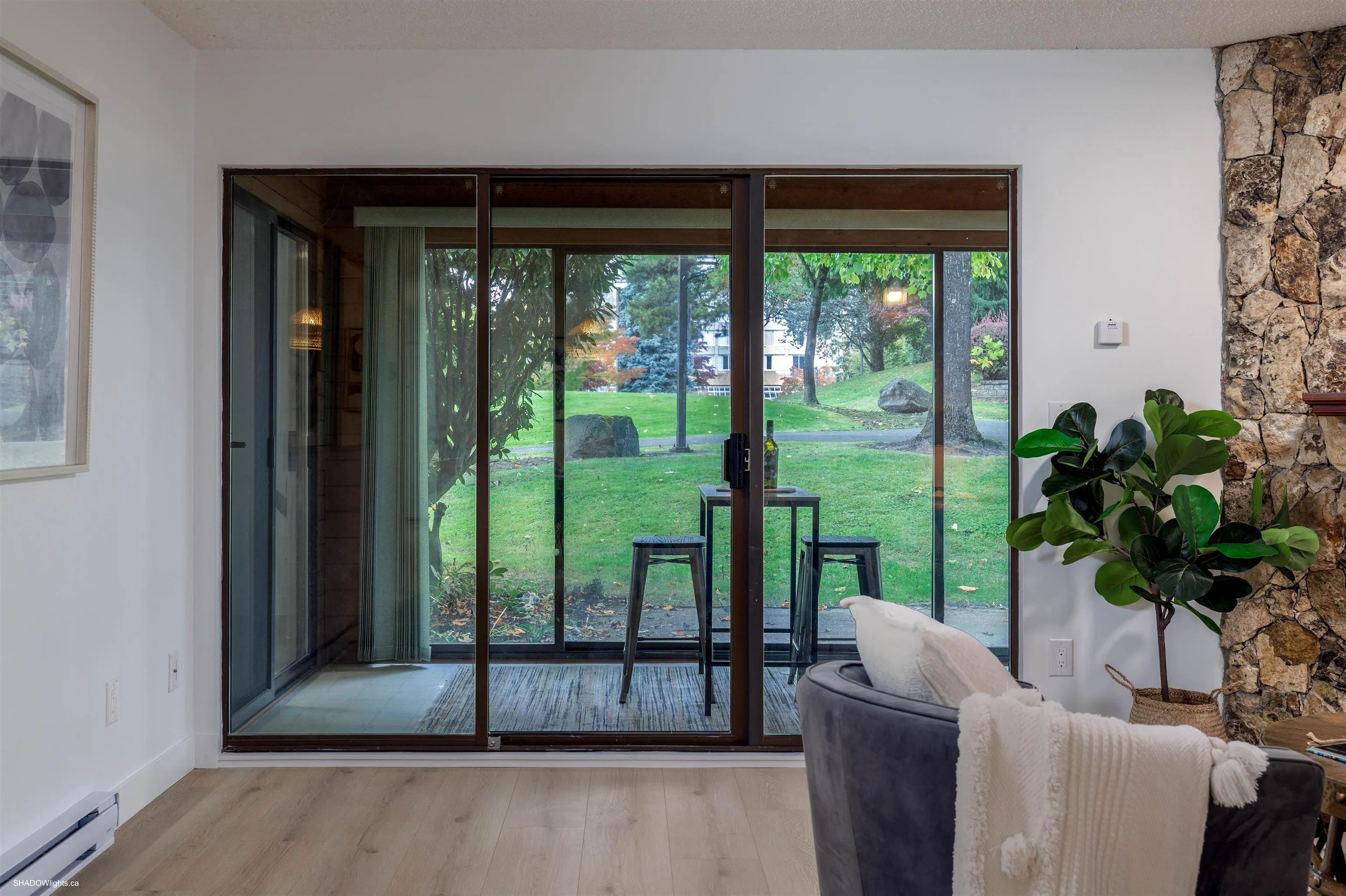 15 45915 Cheam Avenue