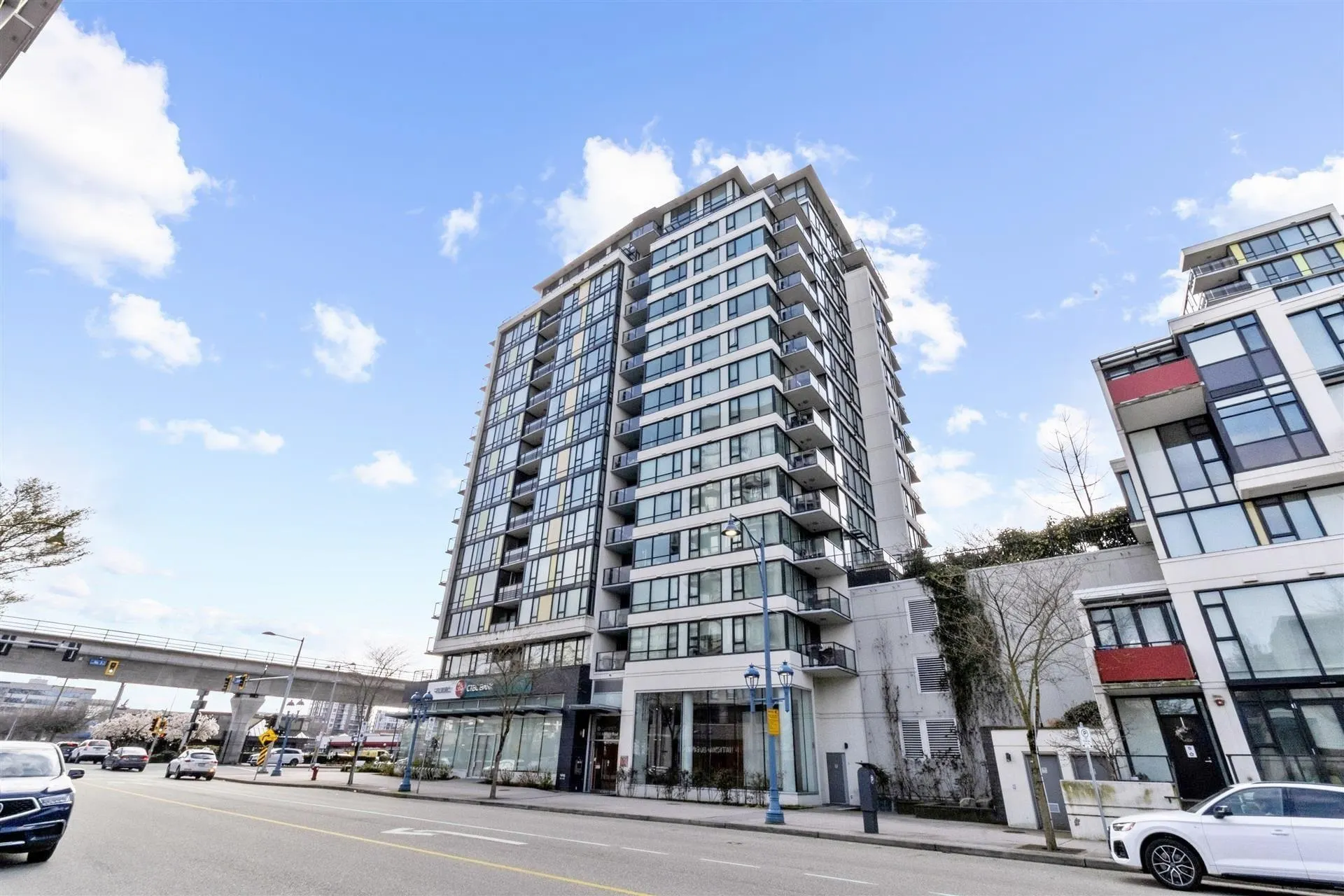 1116 7988 Ackroyd Road