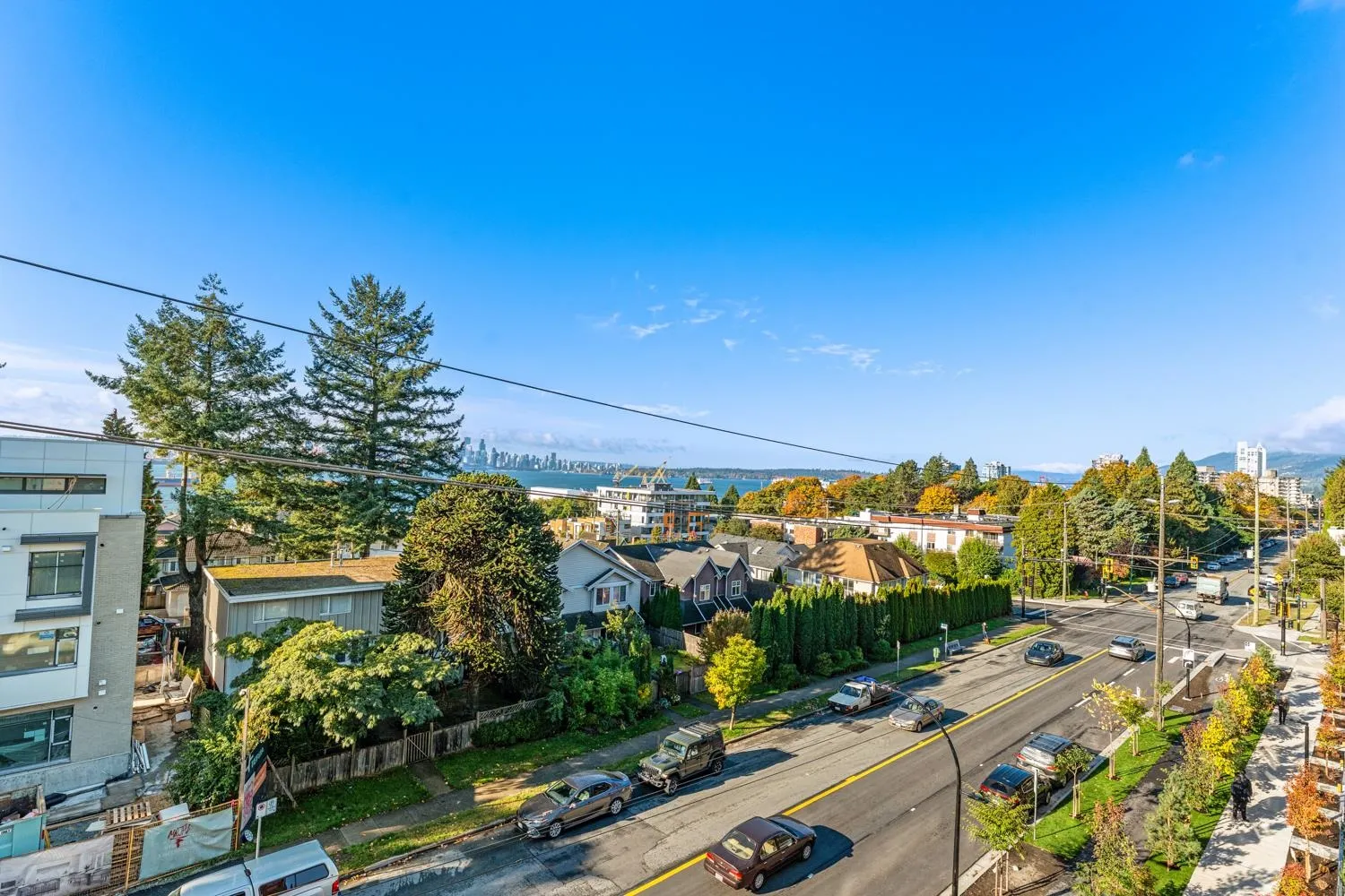 45X 422 E 3rd Street