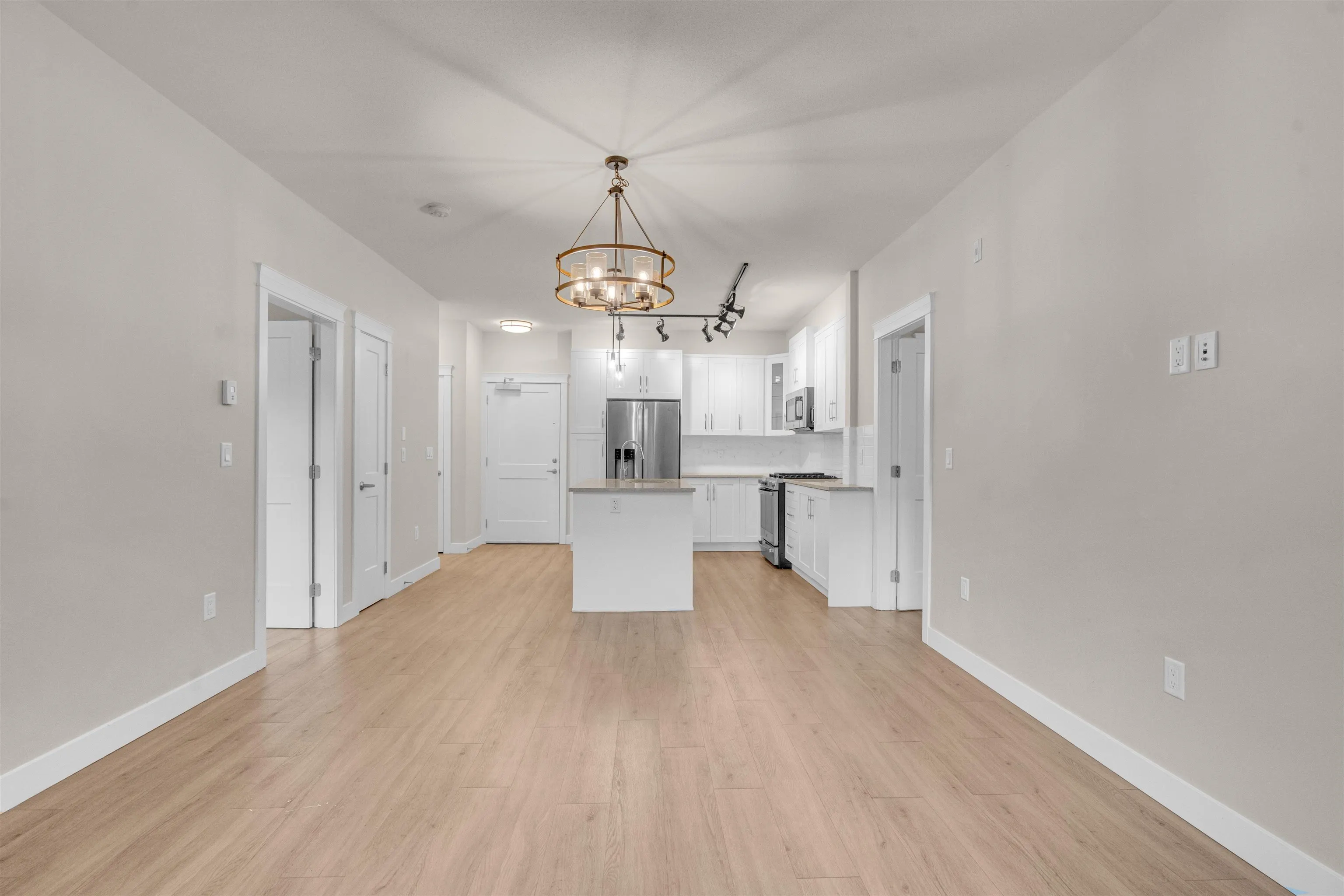 406 11077 Ravine Road