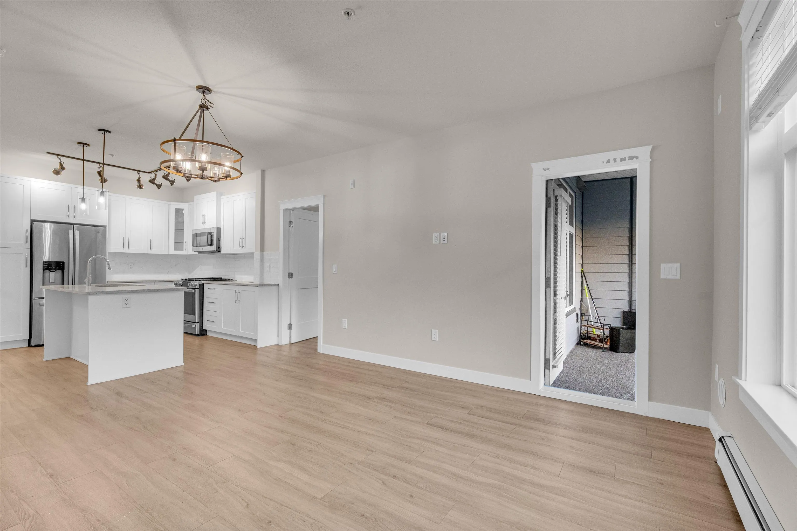 406 11077 Ravine Road
