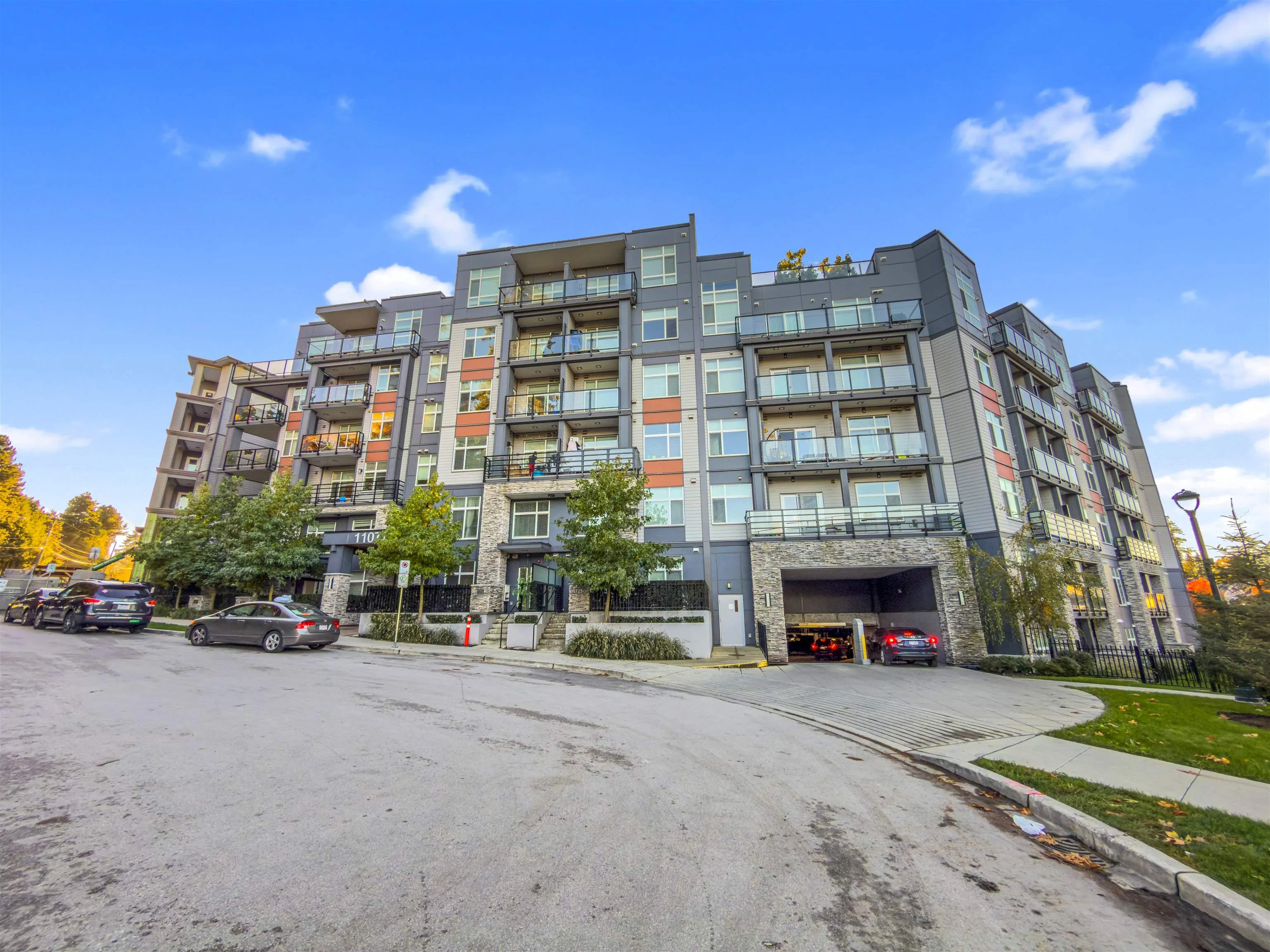 406 11077 Ravine Road