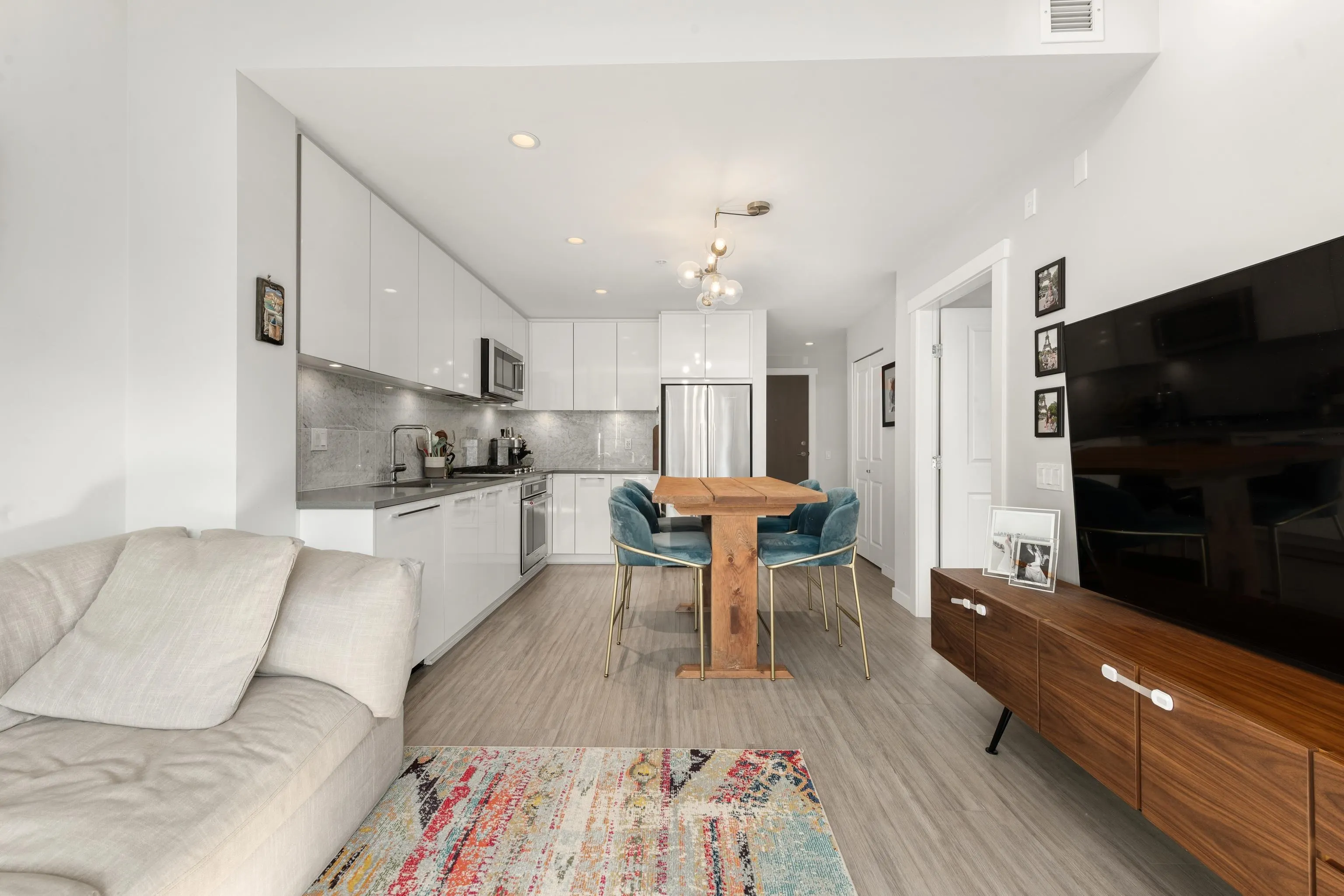 311 2651 Library Lane