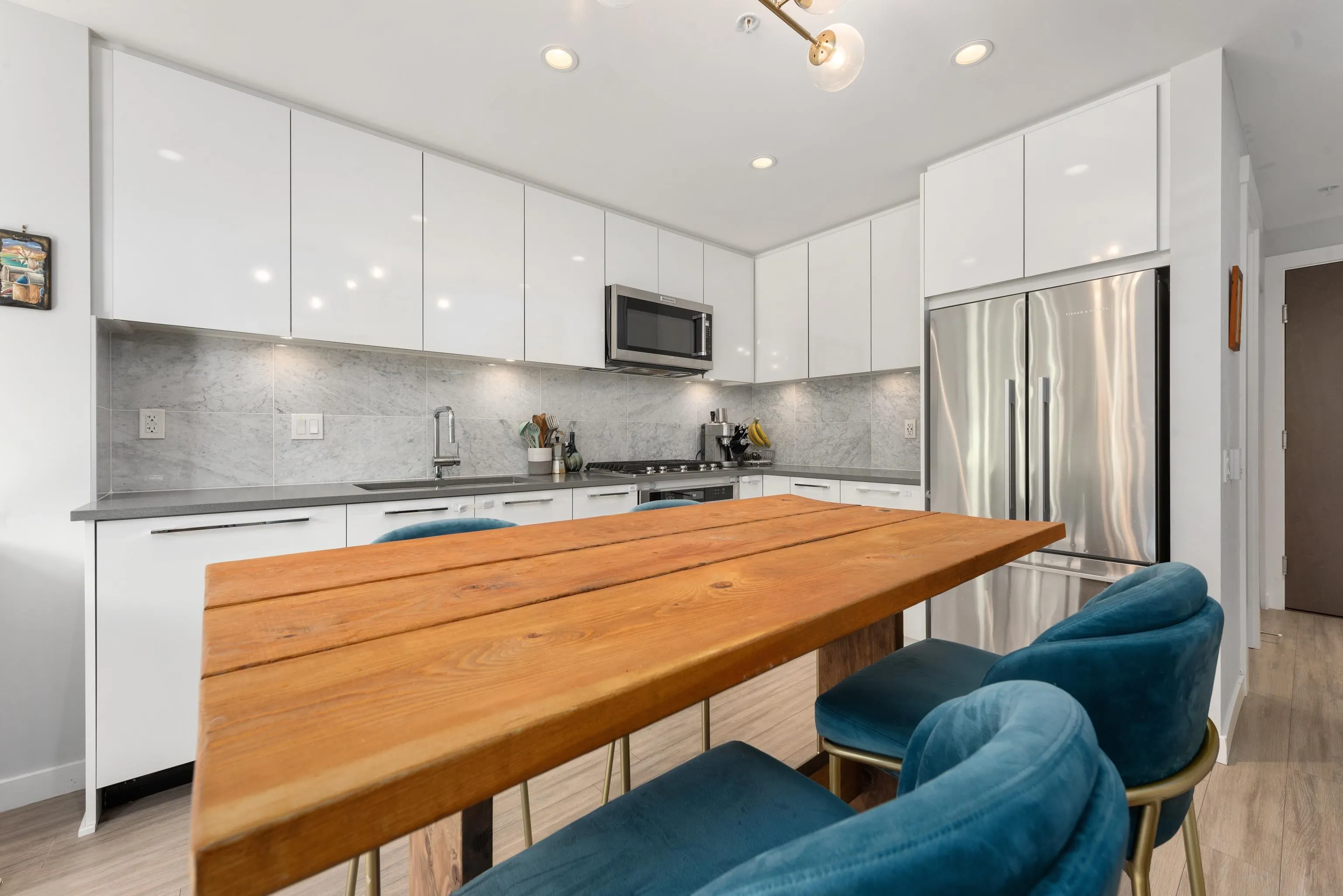 311 2651 Library Lane
