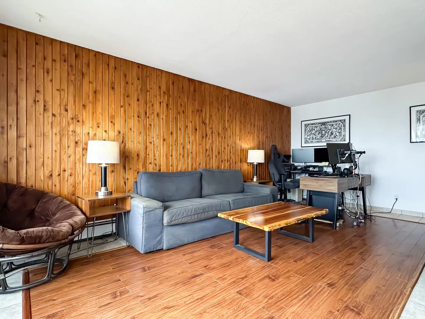 502 320 Royal Avenue