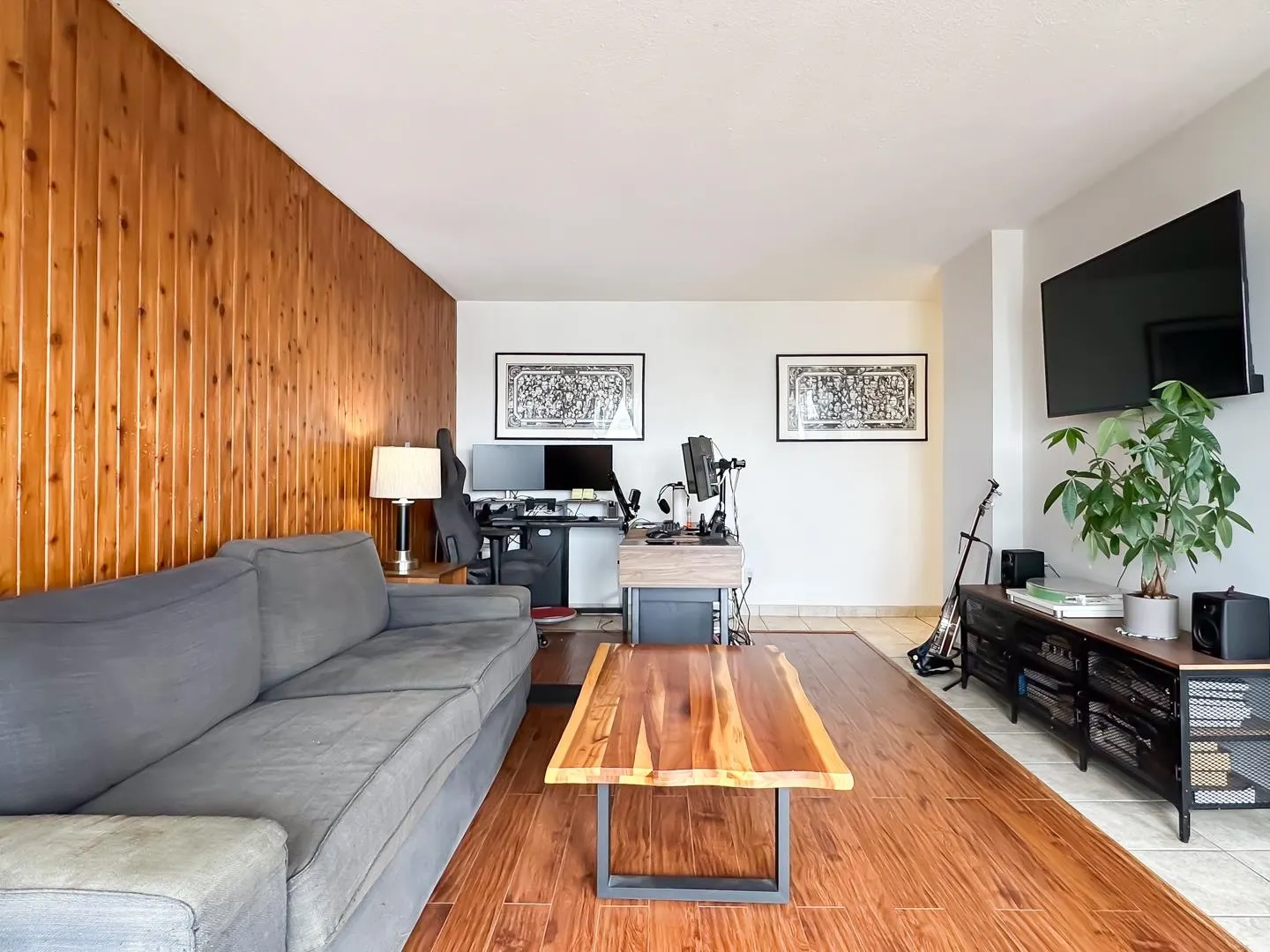 502 320 Royal Avenue