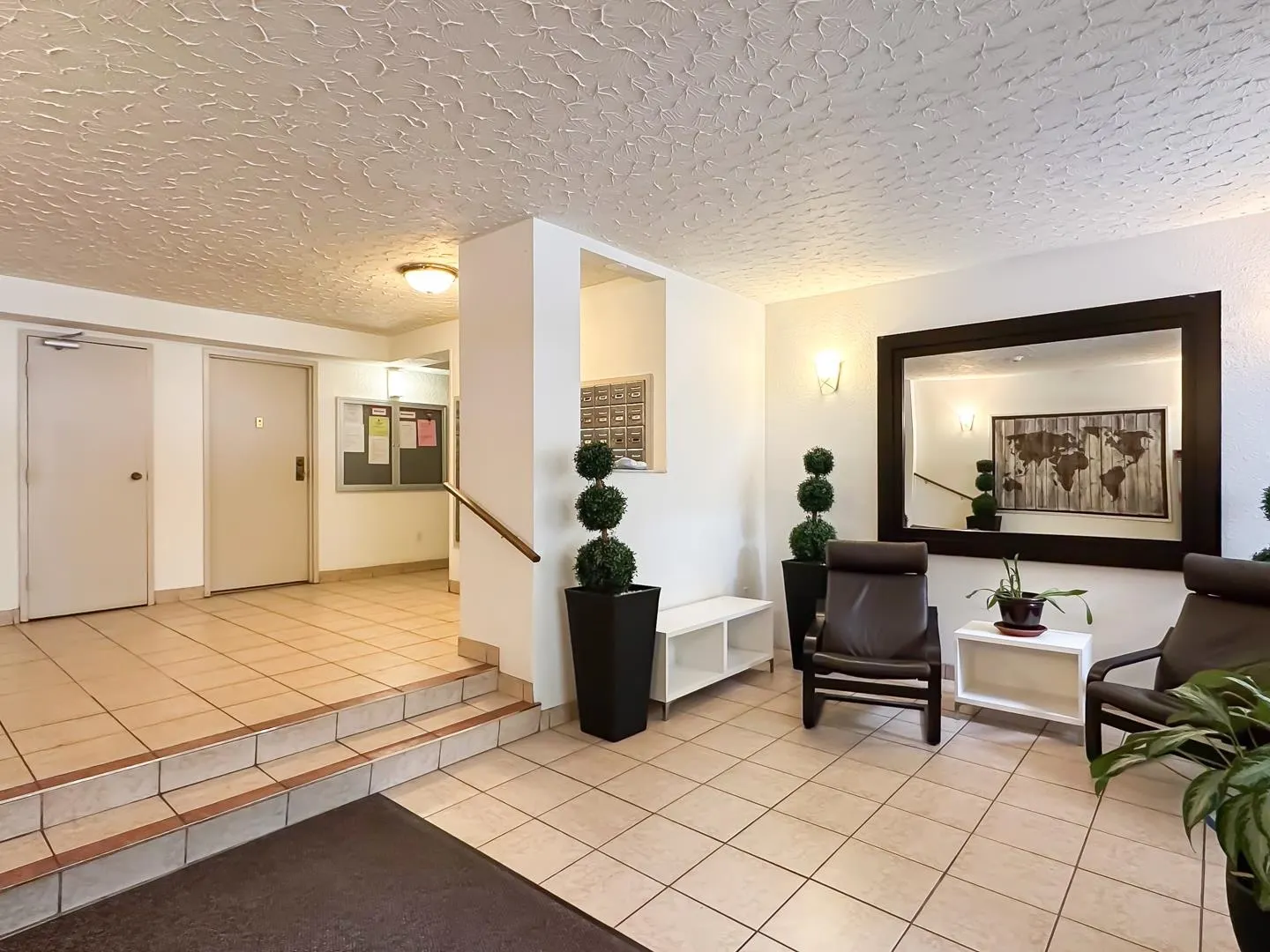 502 320 Royal Avenue