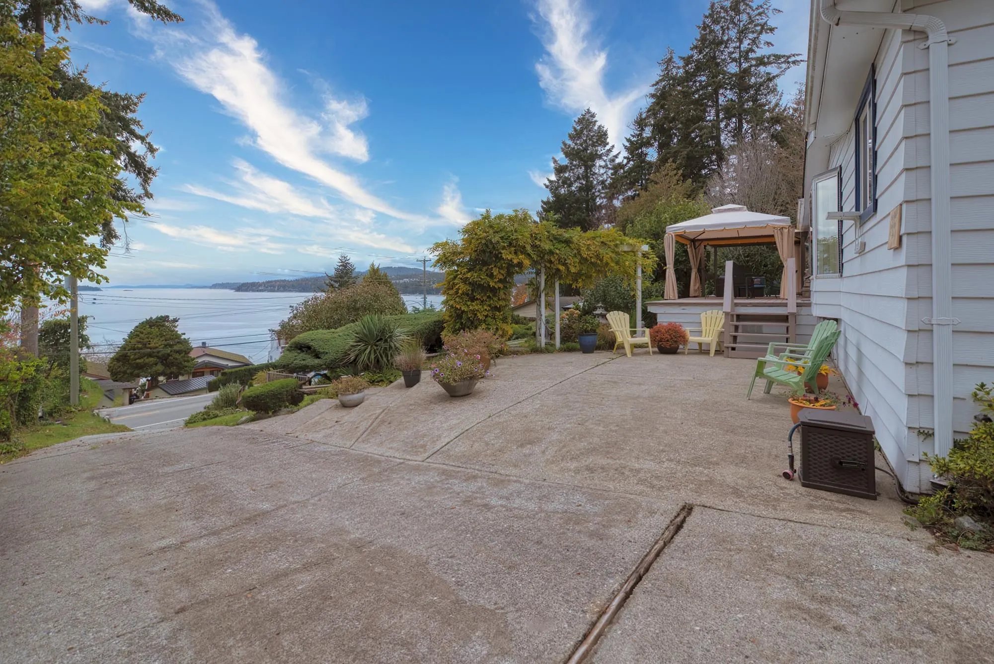 5218 Sunshine Coast Highway
