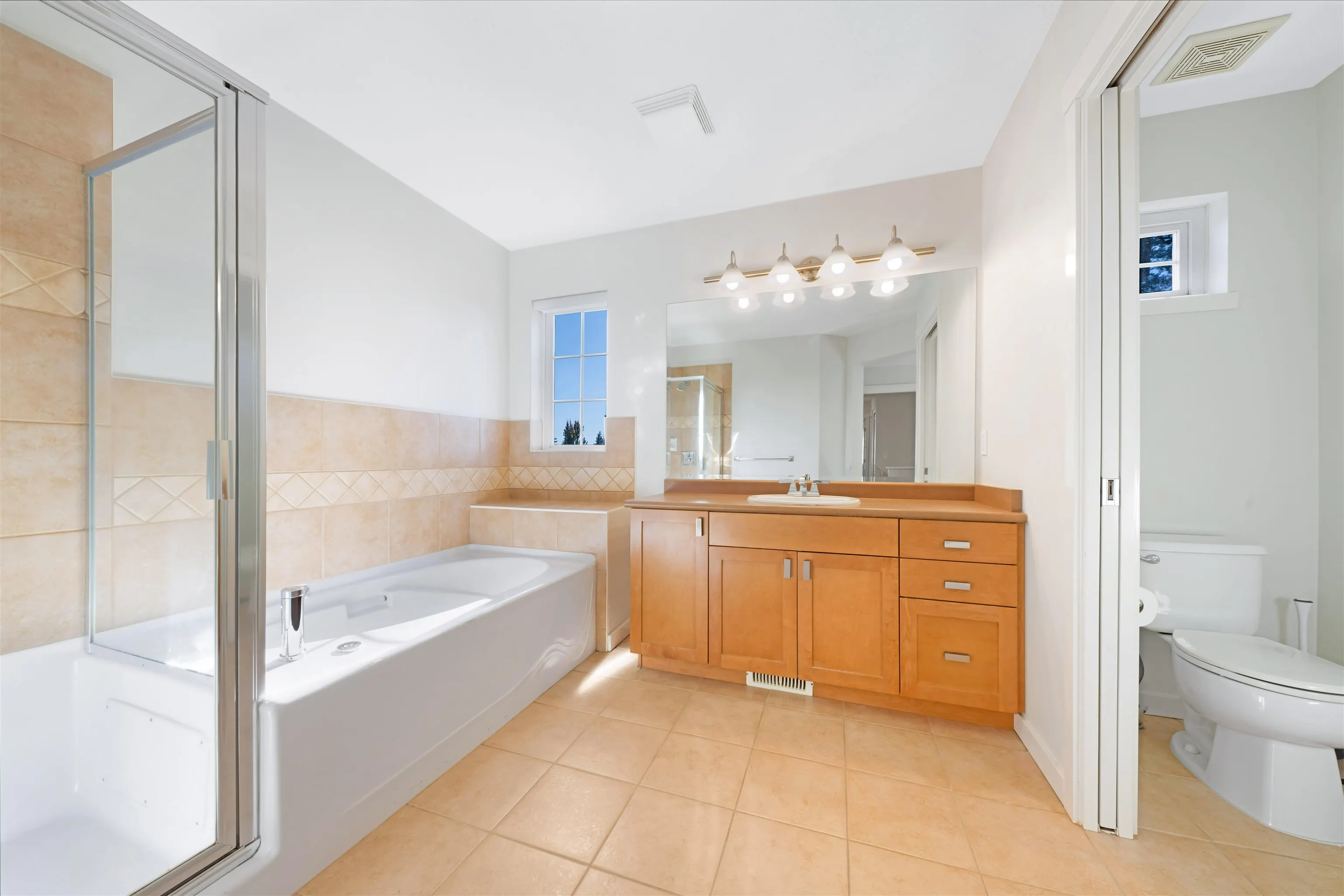 125 2200 Panorama Drive