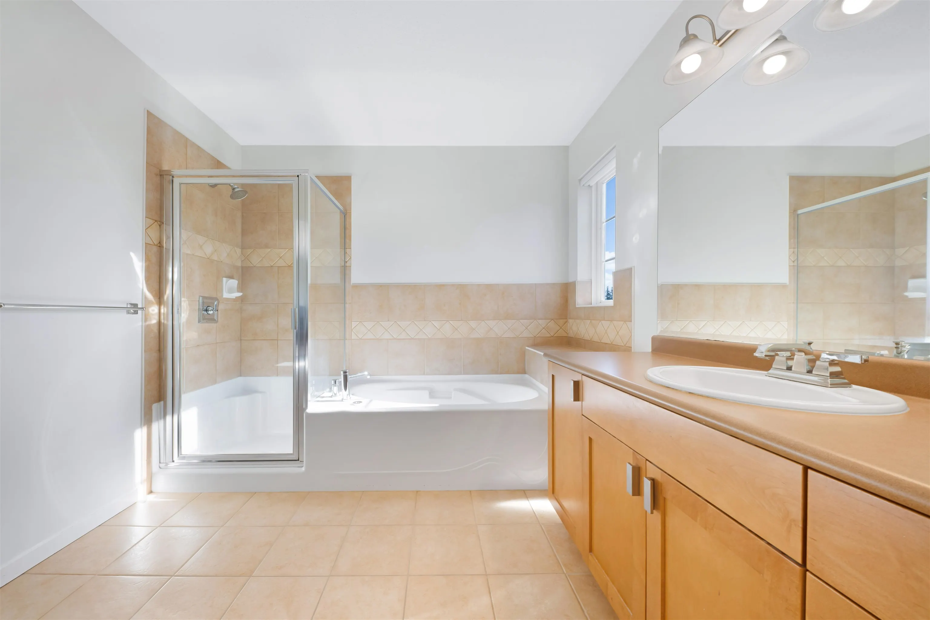 125 2200 Panorama Drive