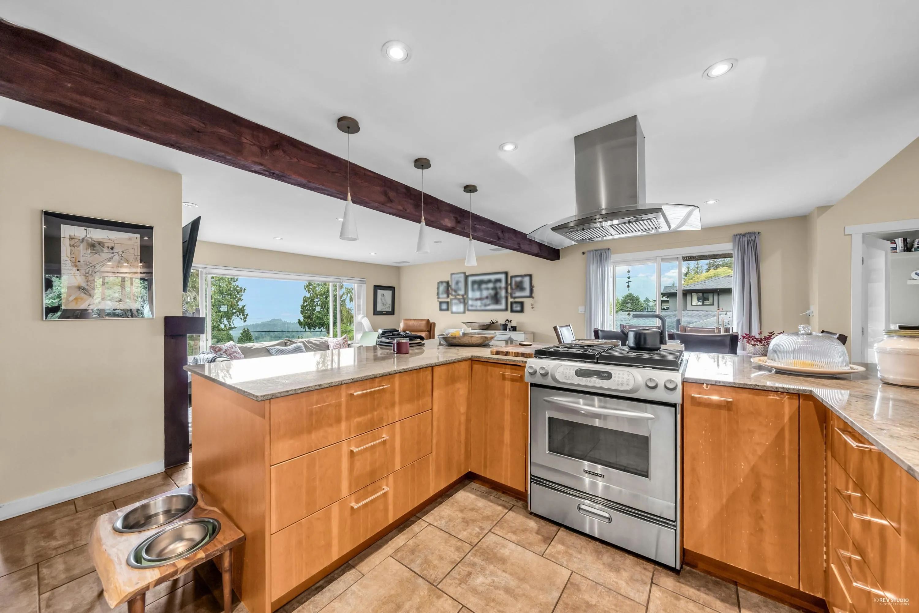 562 Alpine Court