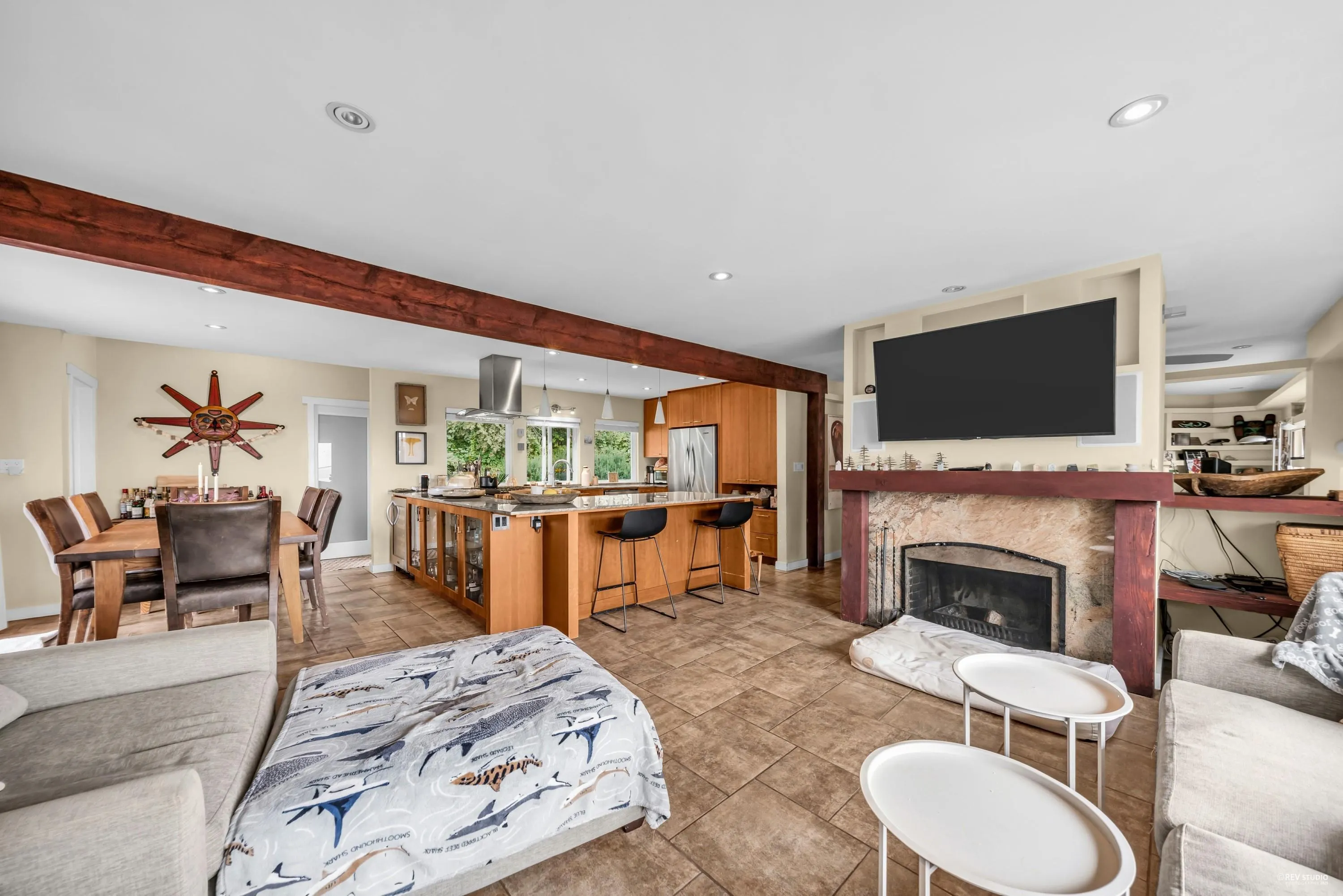 562 Alpine Court
