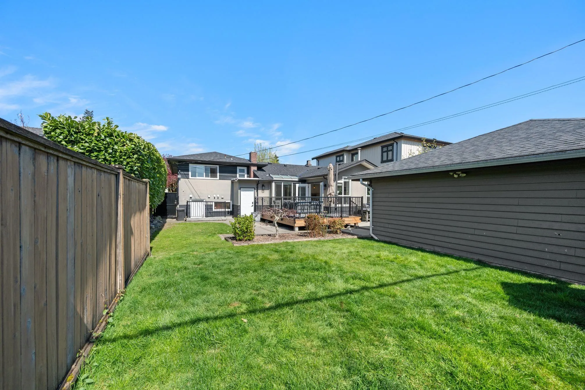 2566 Mcbain Avenue