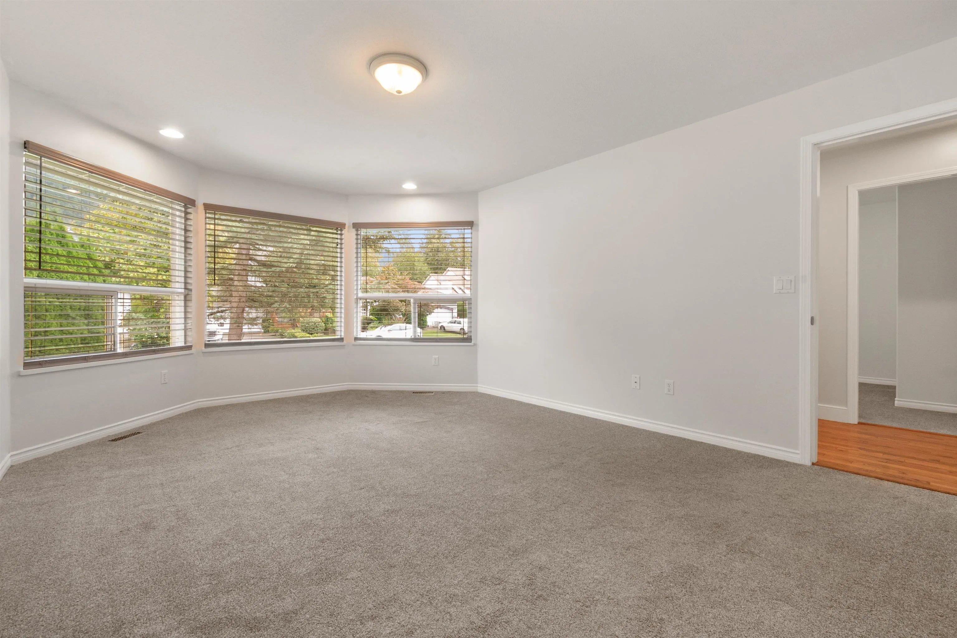 322 Miami River Drive