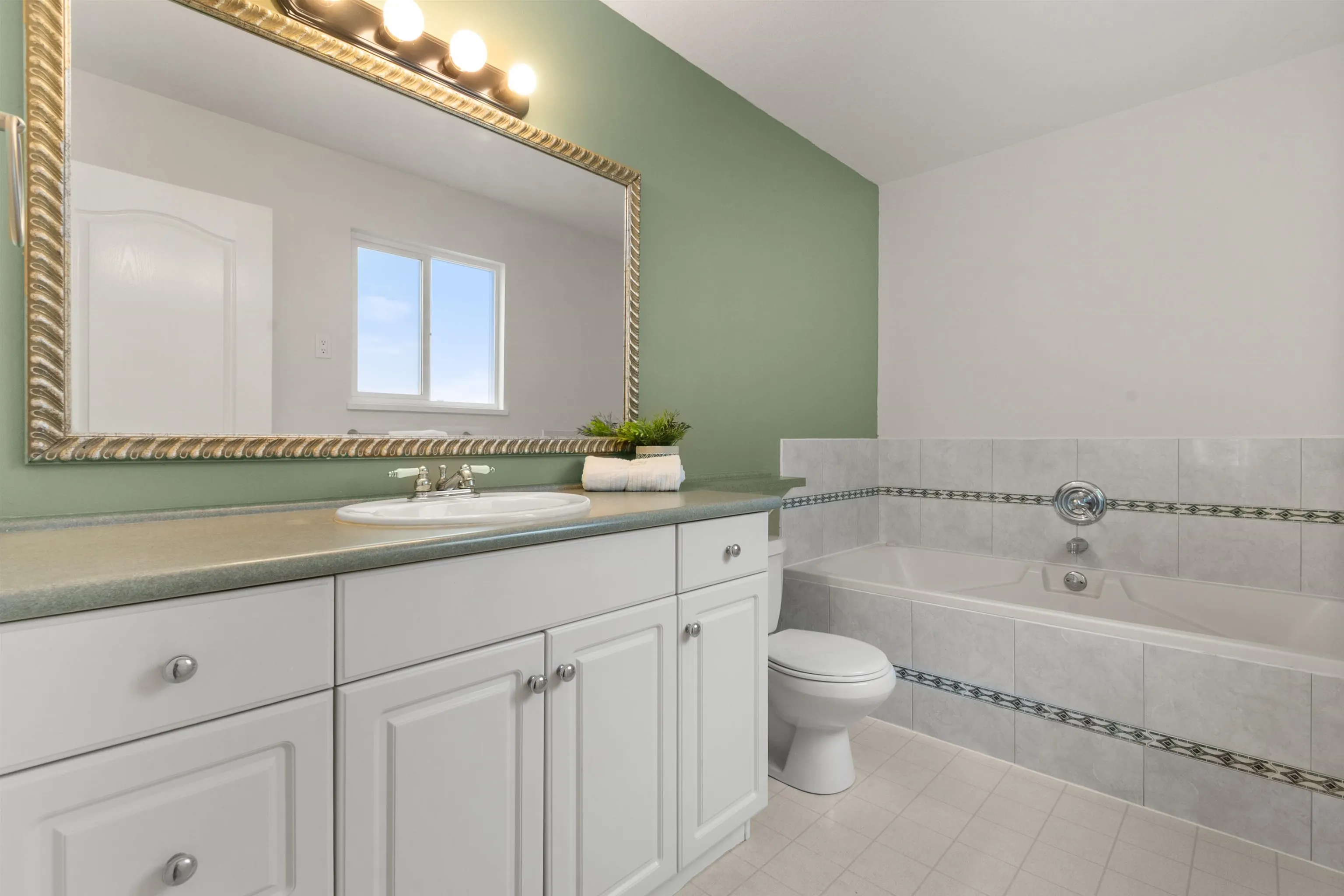 322 Miami River Drive