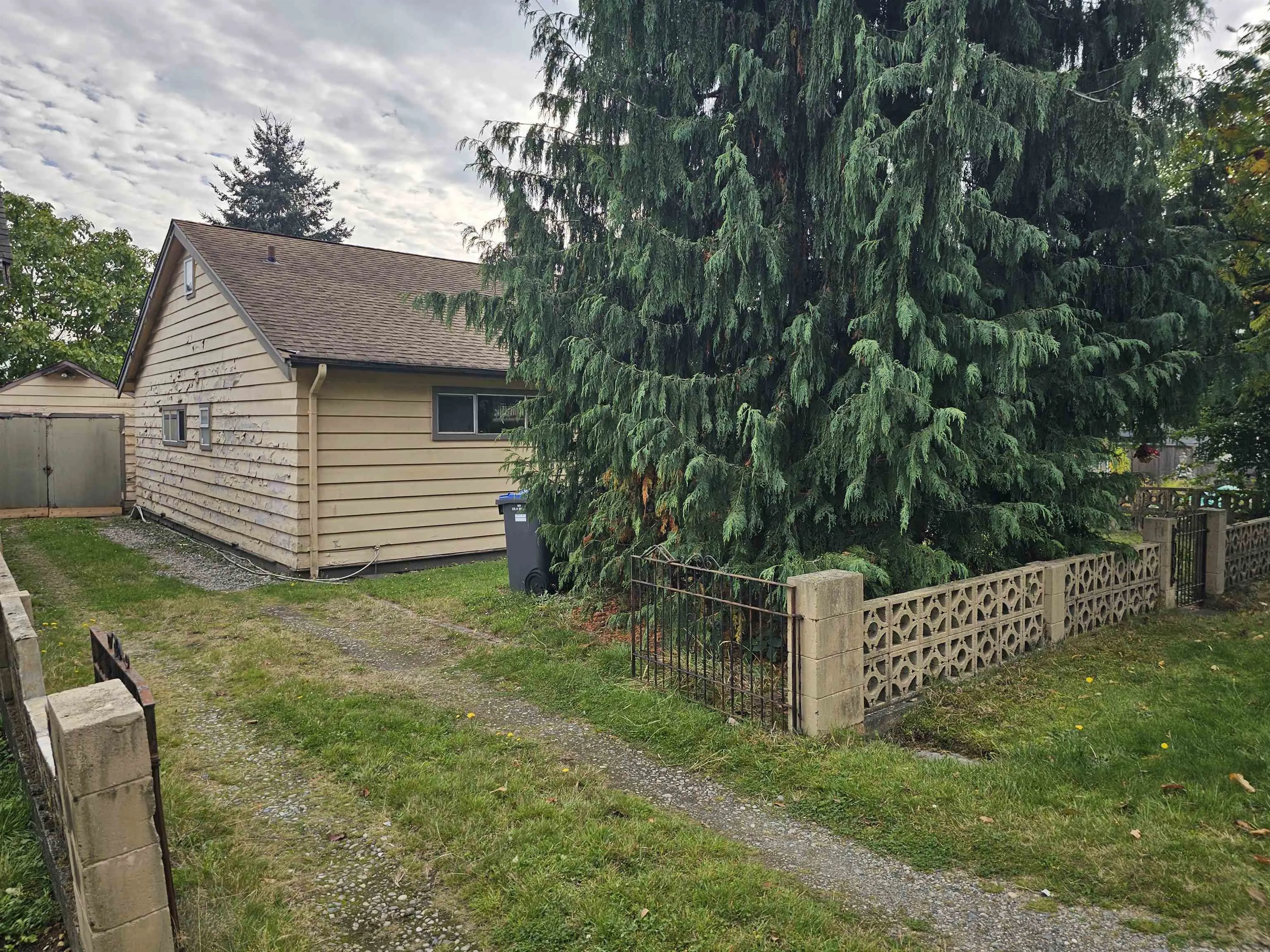 2006 Hamilton Street