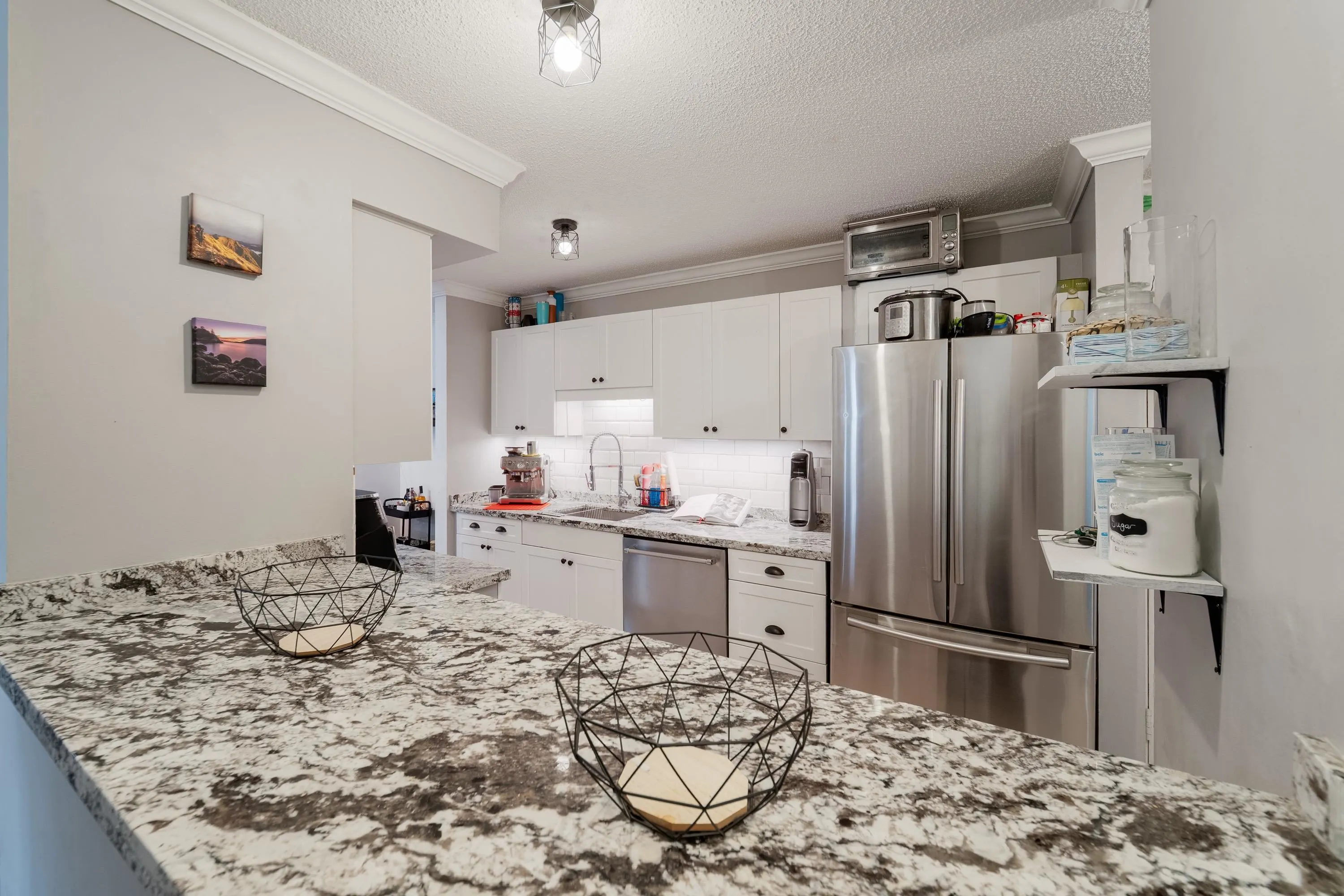 206 1850 E Southmere Crescent