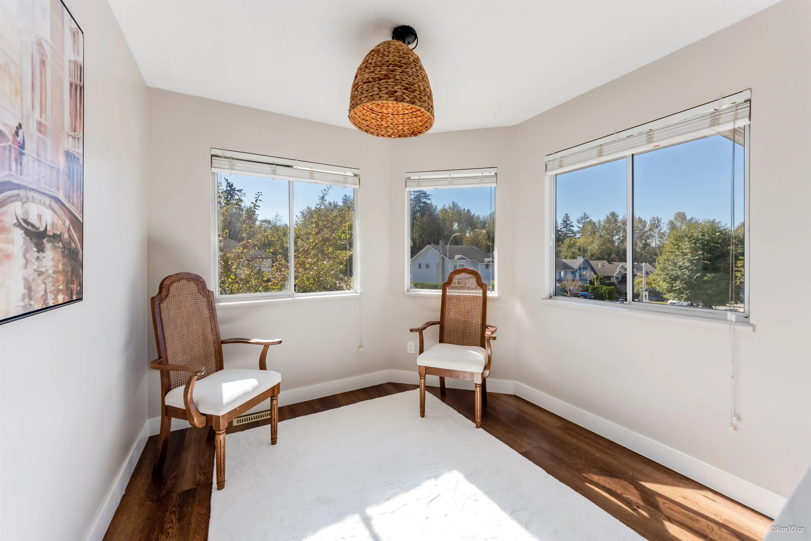 2287 Stafford Avenue