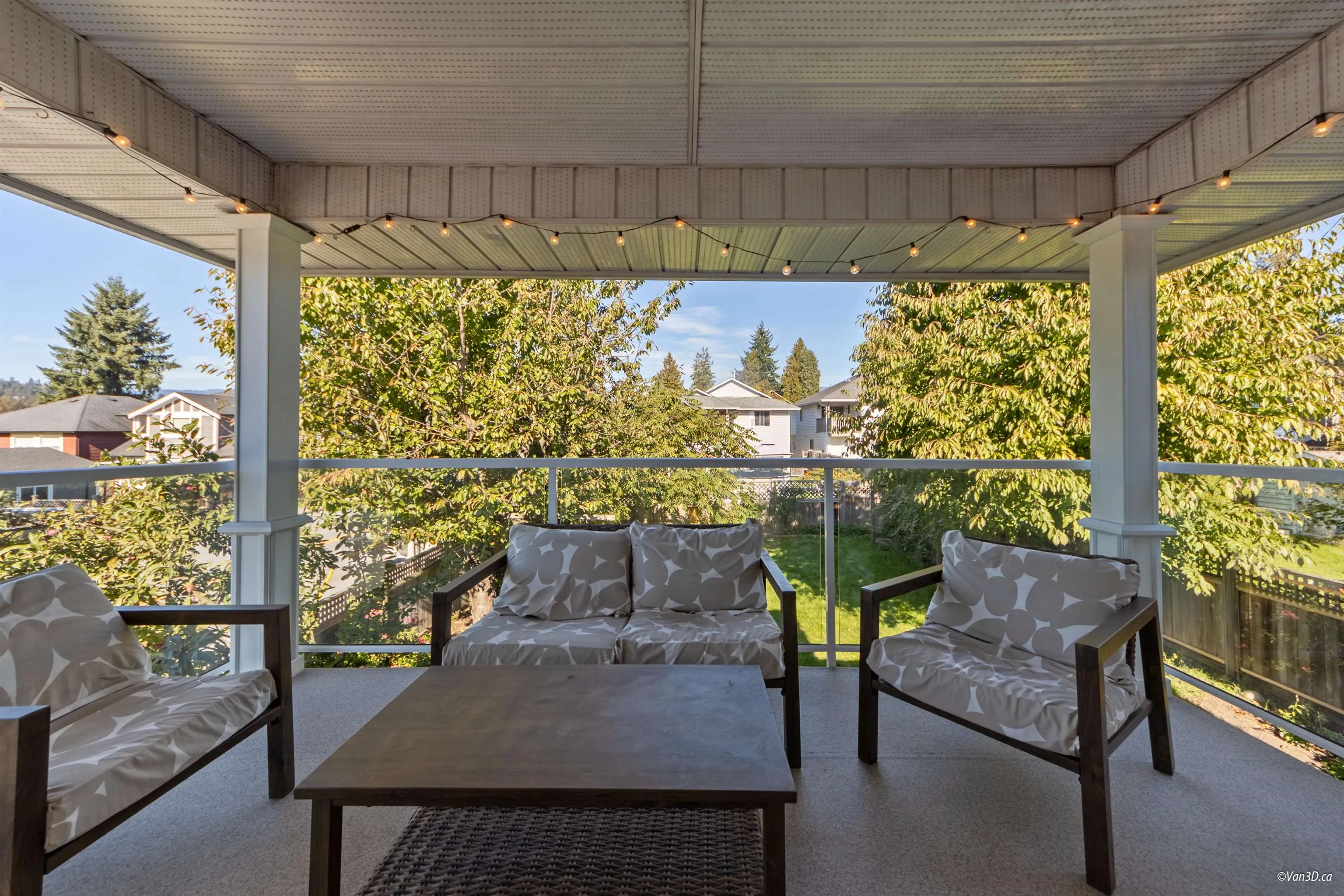 2287 Stafford Avenue