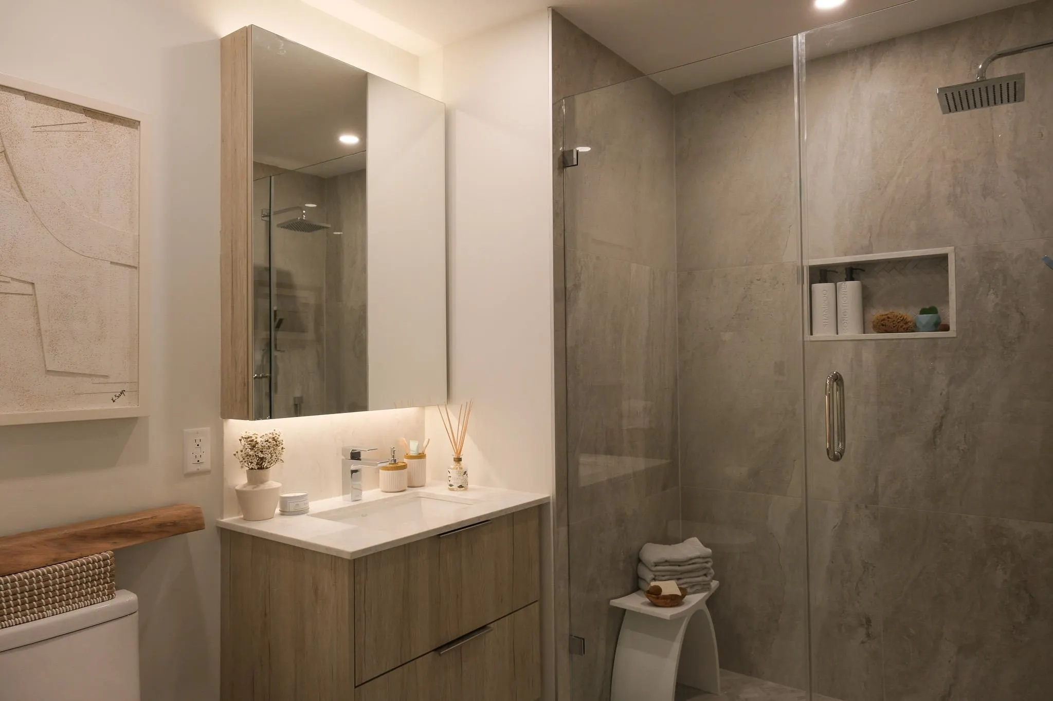 TH4 423 6th Street