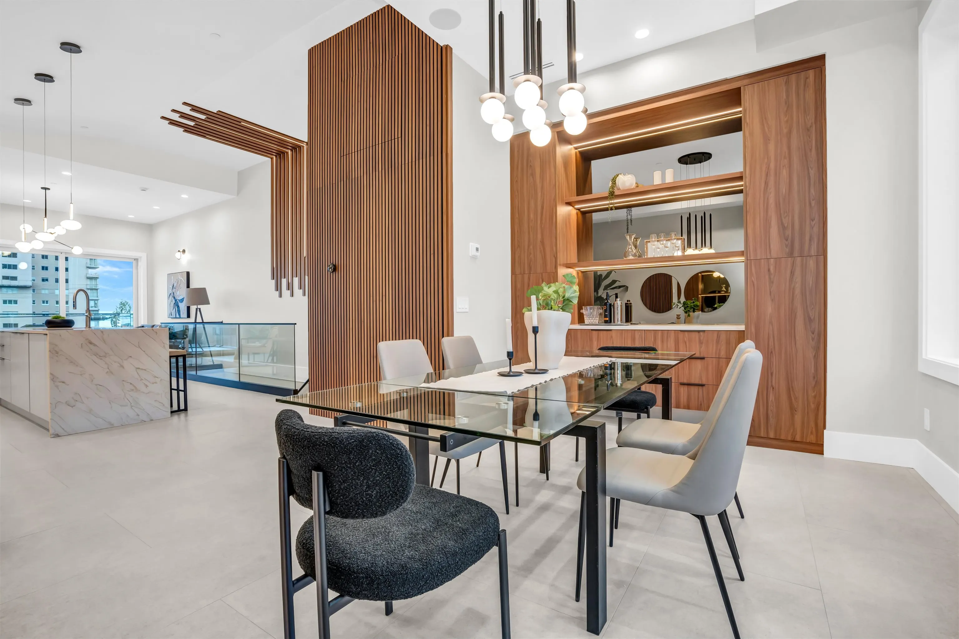 2380 Marine Drive