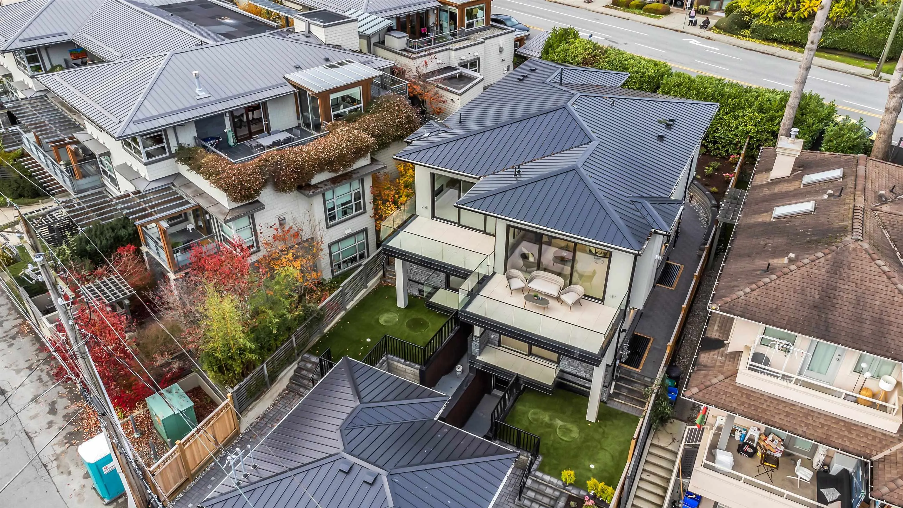 2380 Marine Drive