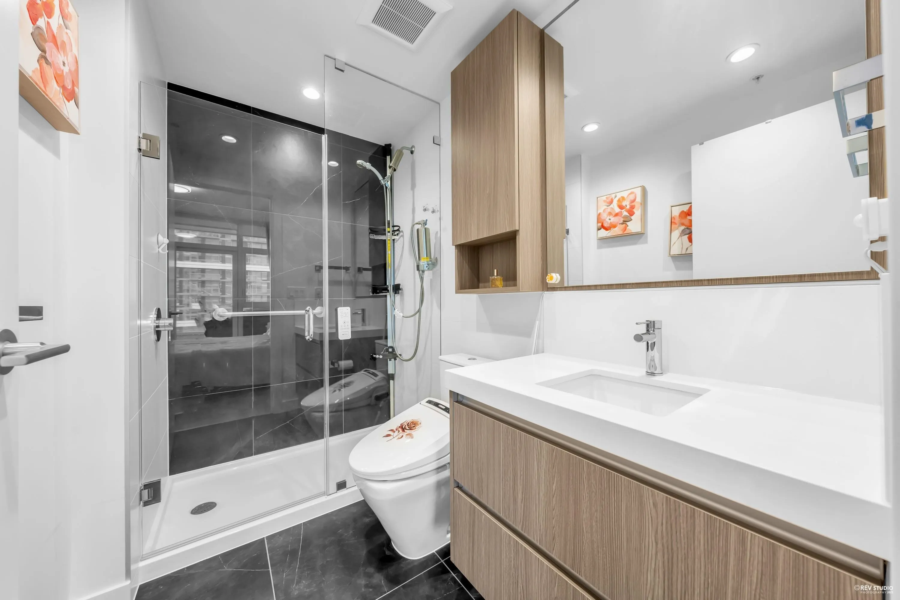 2507 6080 Mckay Avenue