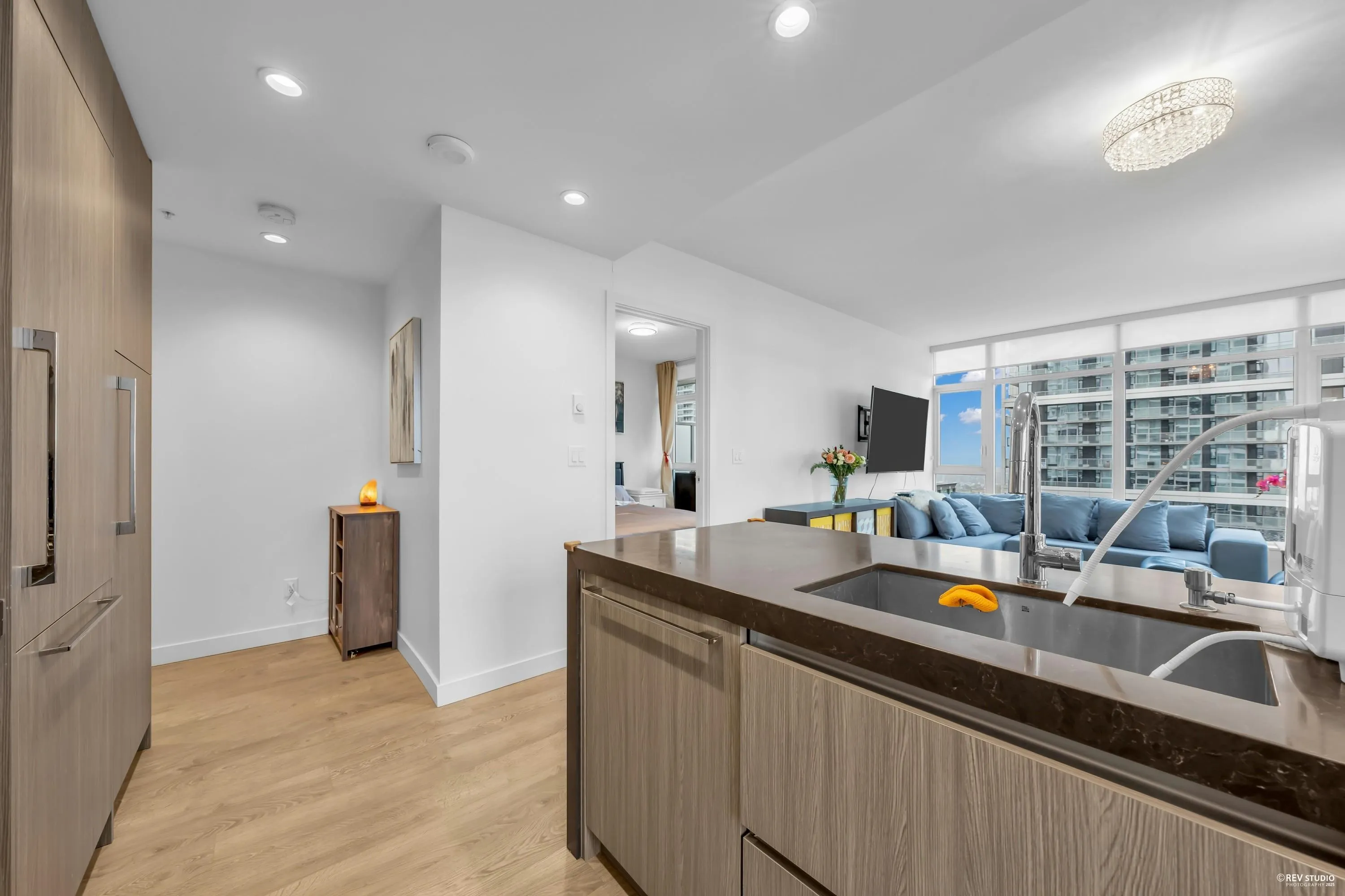 2507 6080 Mckay Avenue
