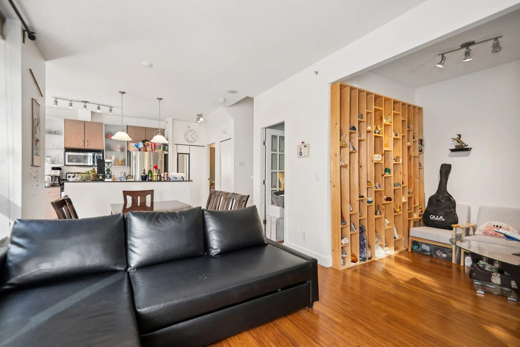 308 Smithe Street