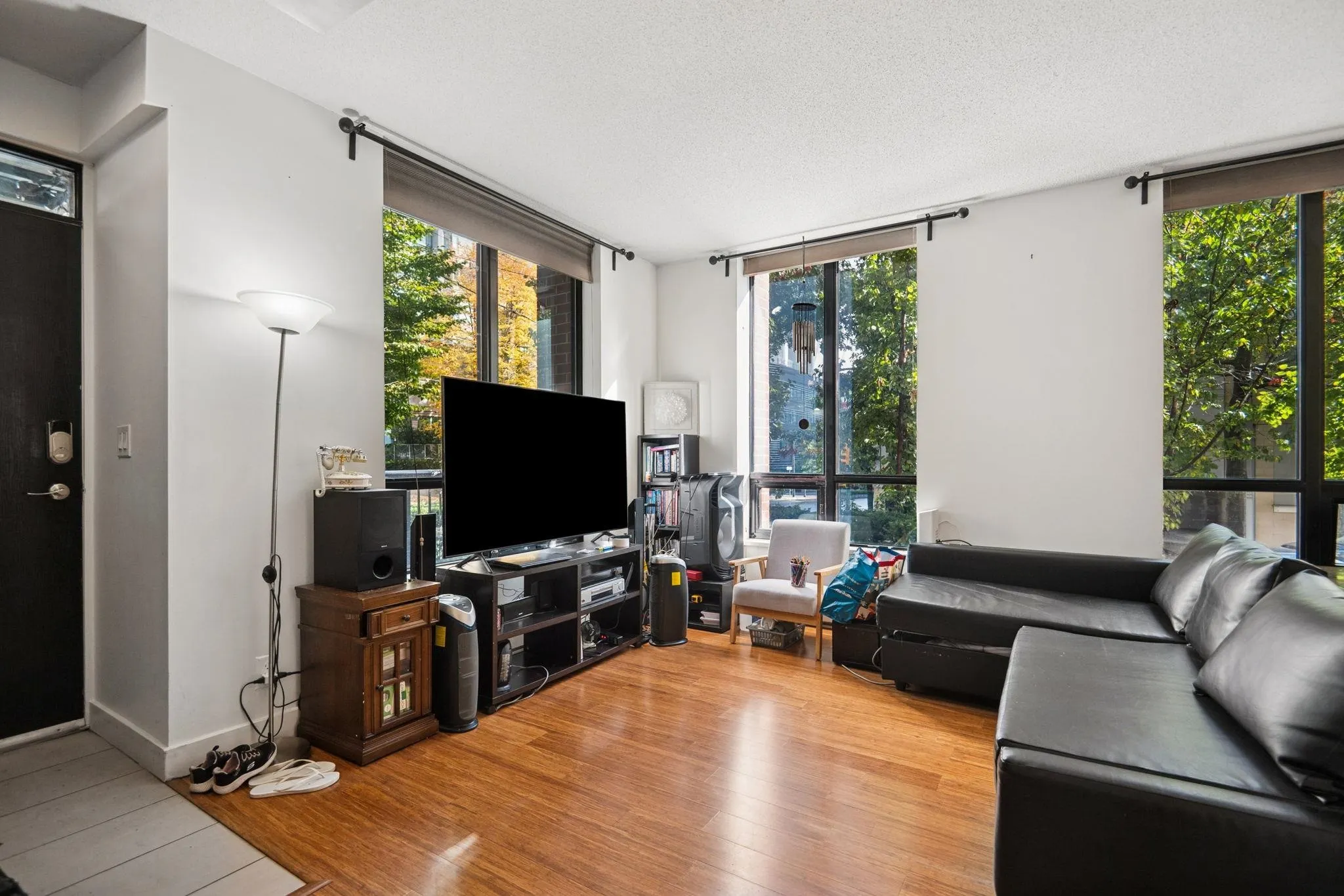 308 Smithe Street