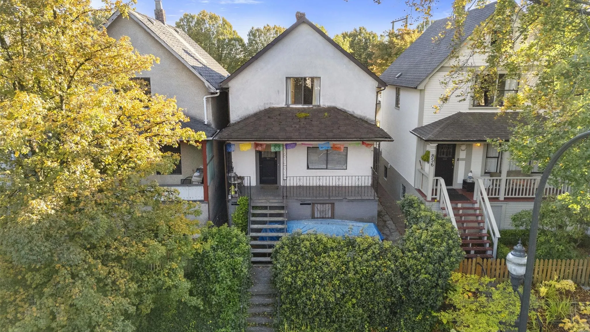 858 Union Street
