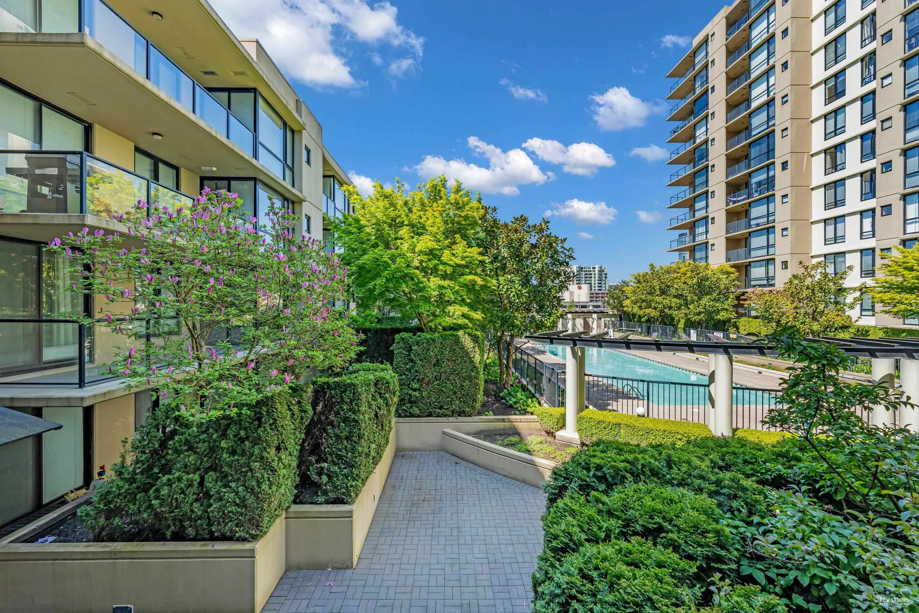 1708 7831 Westminster Highway