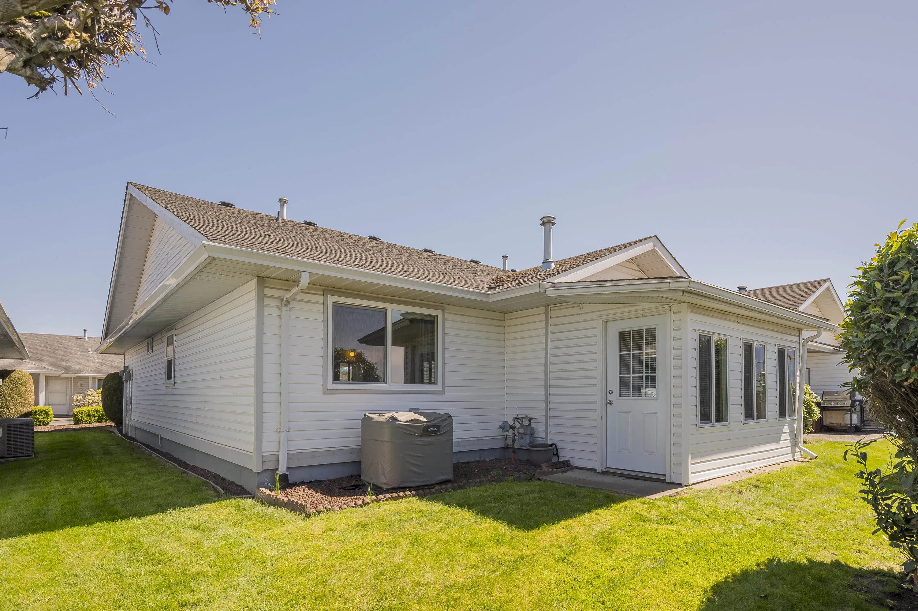 238 7610 Evans Road