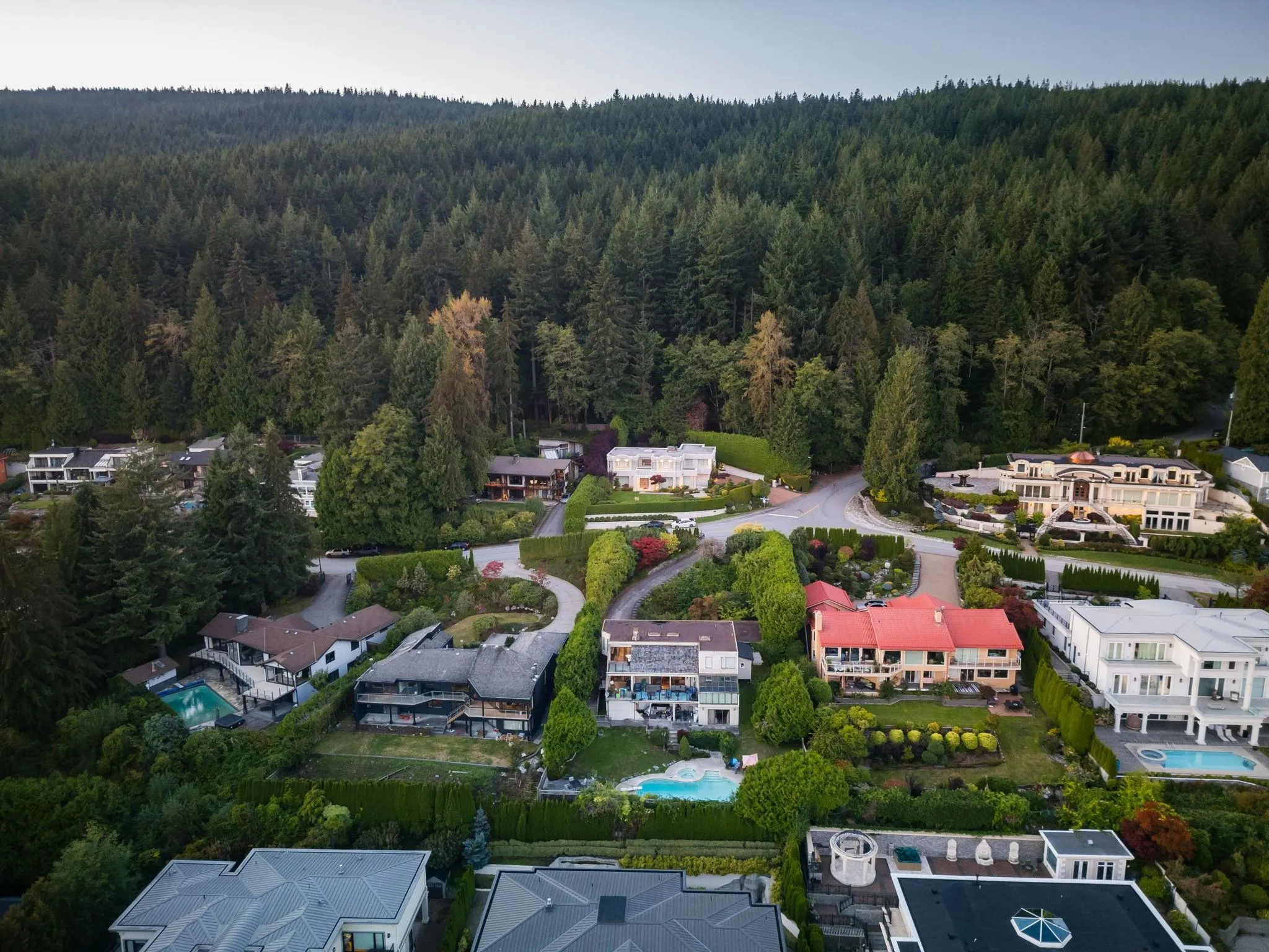 1591 Chartwell Drive