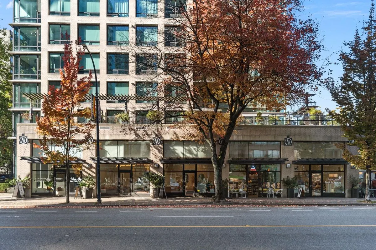 403 1003 Burnaby Street