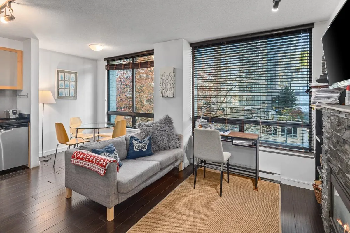 403 1003 Burnaby Street