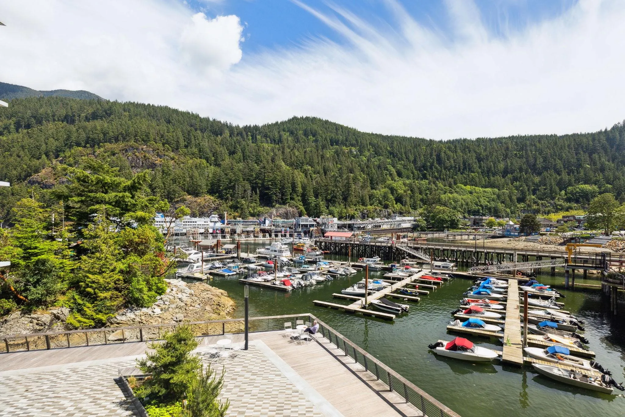 503 6707 Nelson Avenue