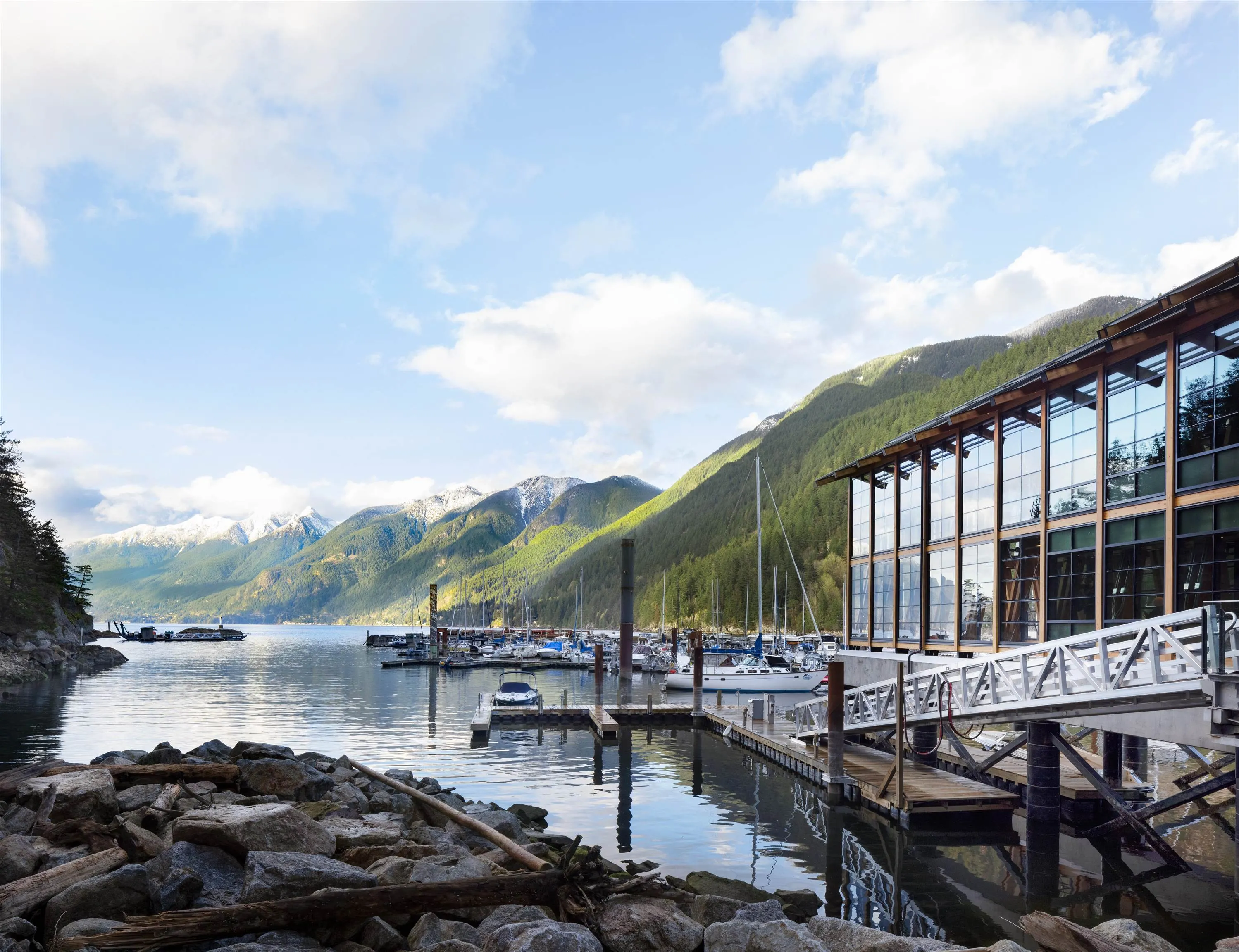 503 6707 Nelson Avenue