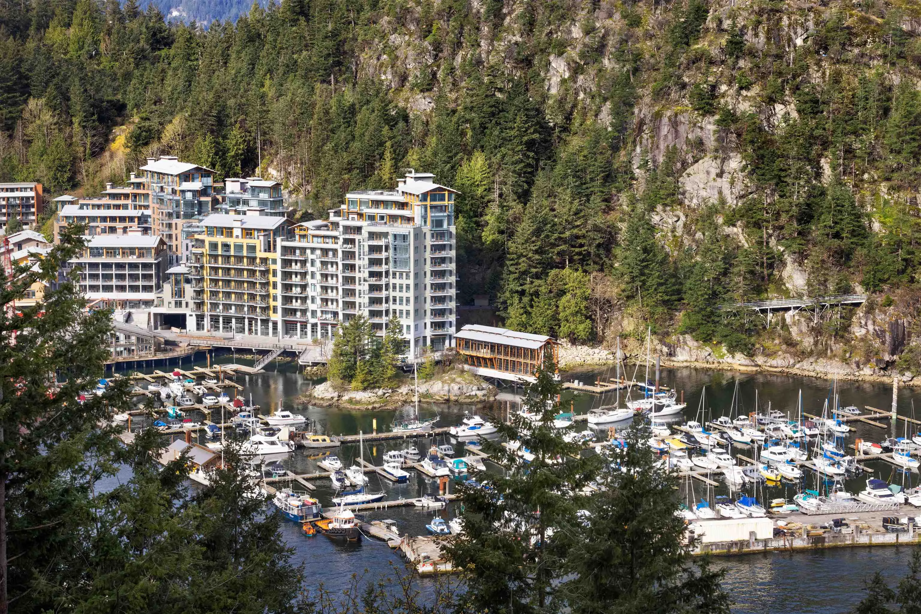 503 6707 Nelson Avenue