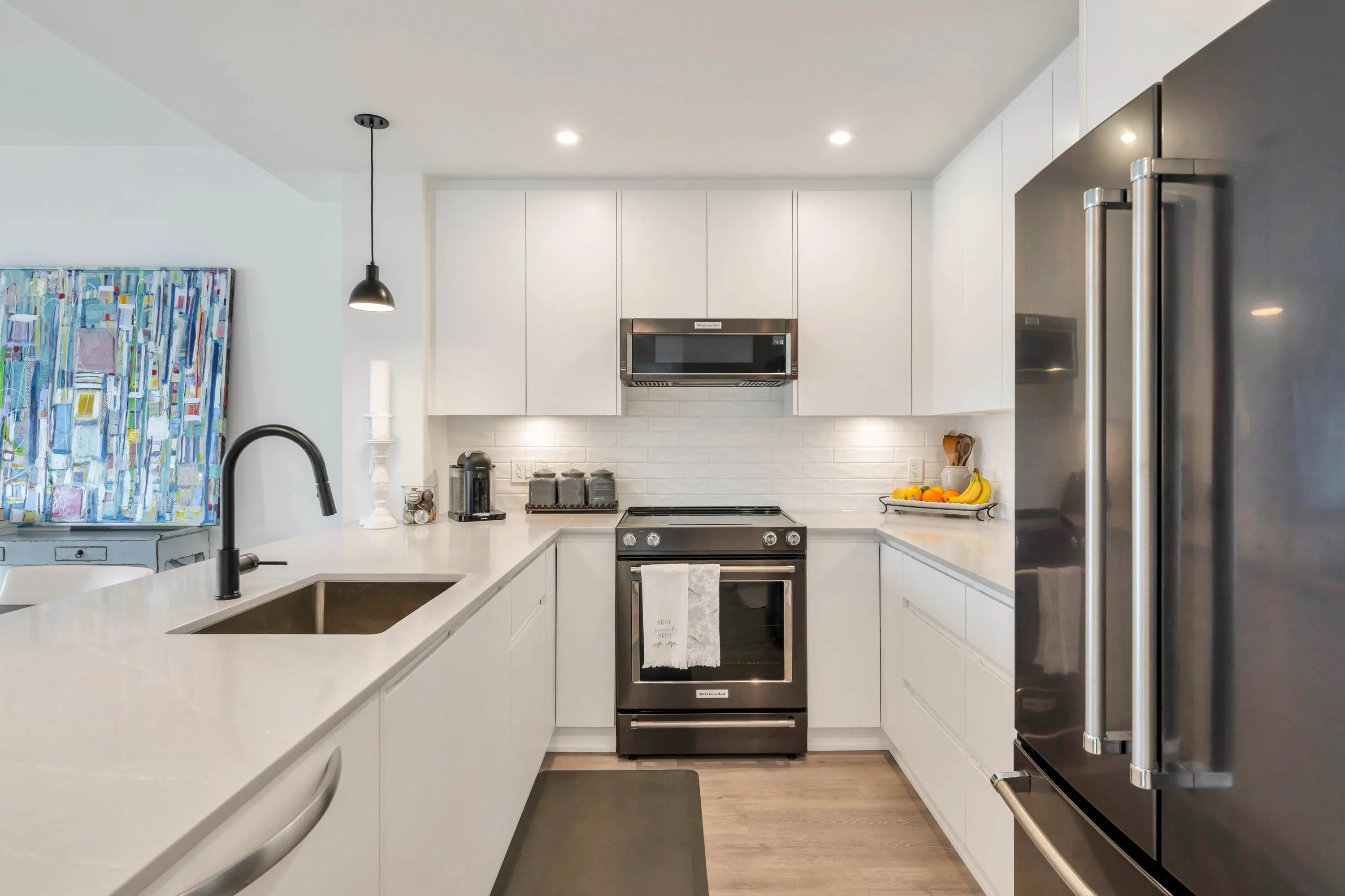 2506 2180 Kelly Avenue