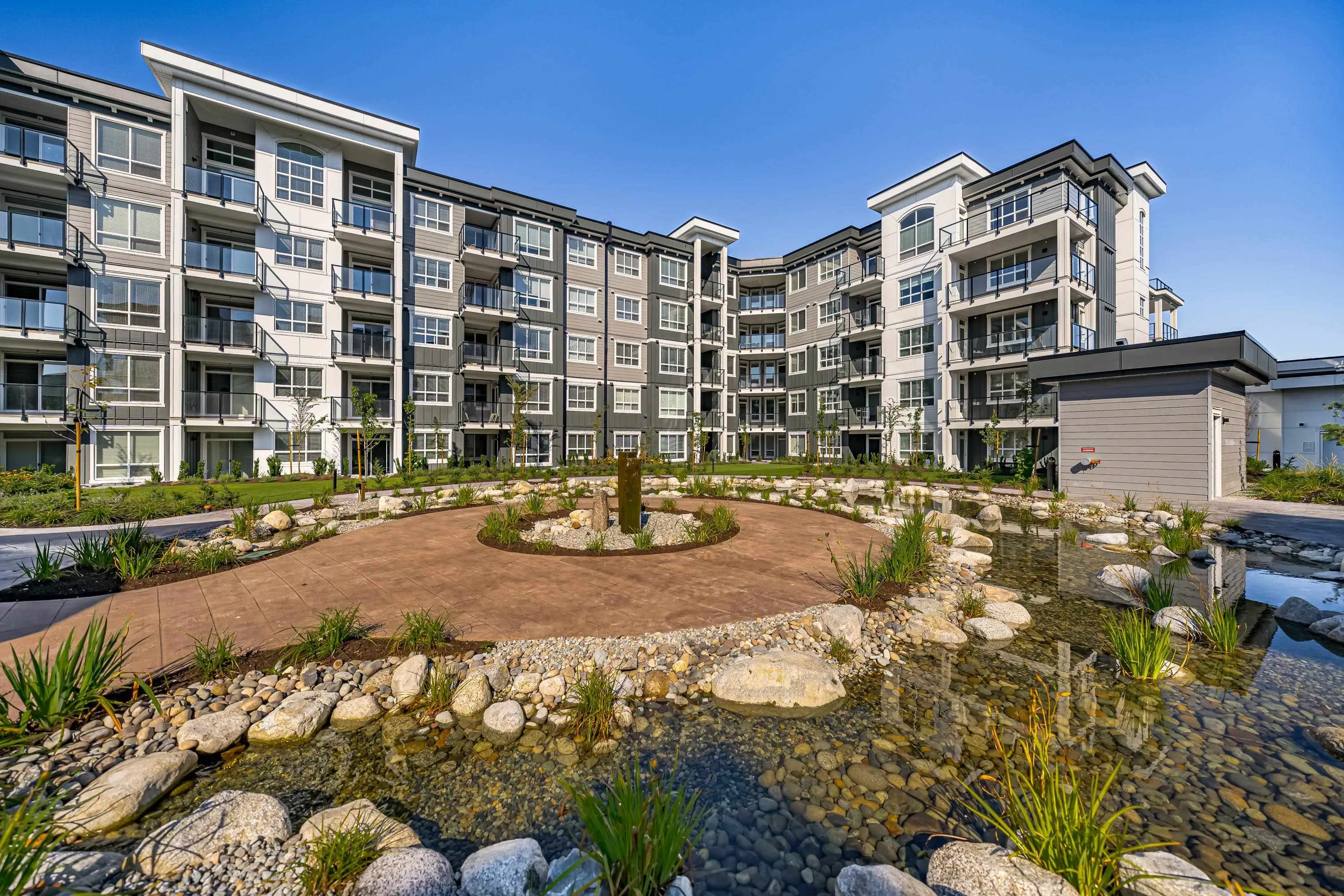 2506 2180 Kelly Avenue