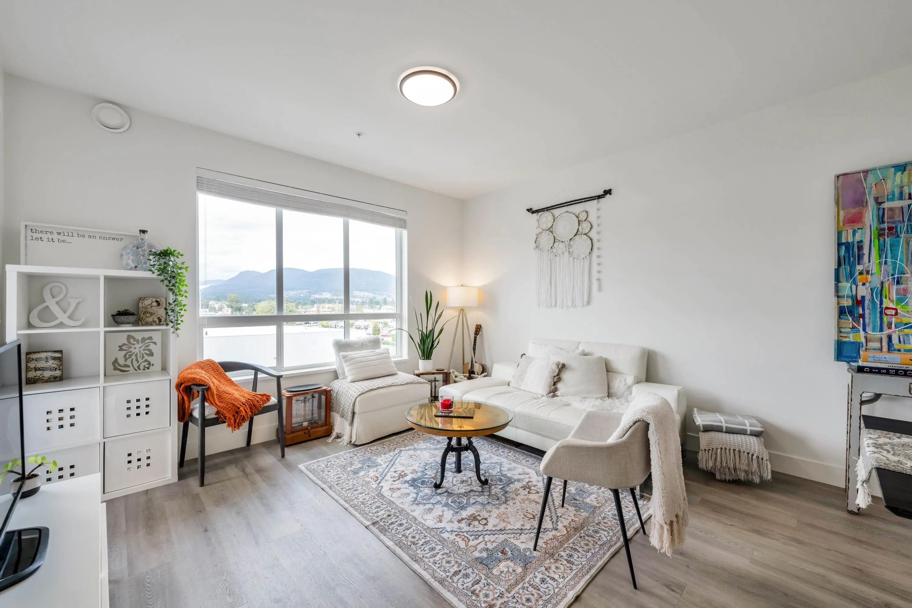 2506 2180 Kelly Avenue