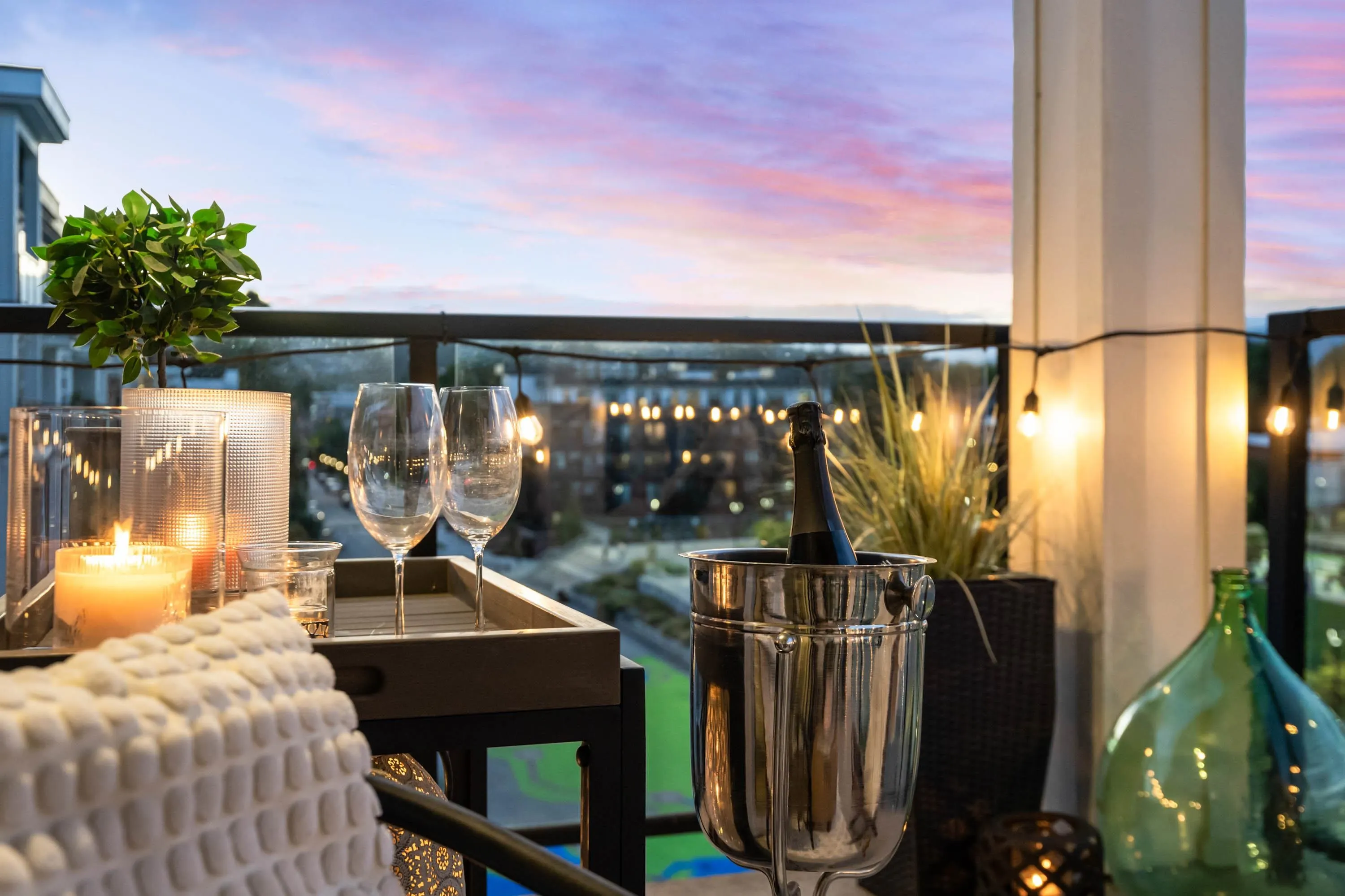 2506 2180 Kelly Avenue