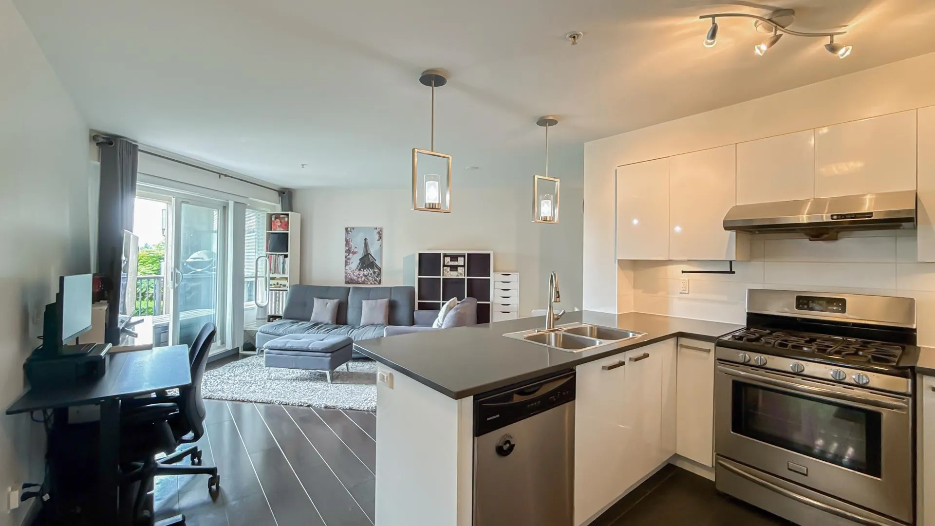 322 12339 Steveston Highway