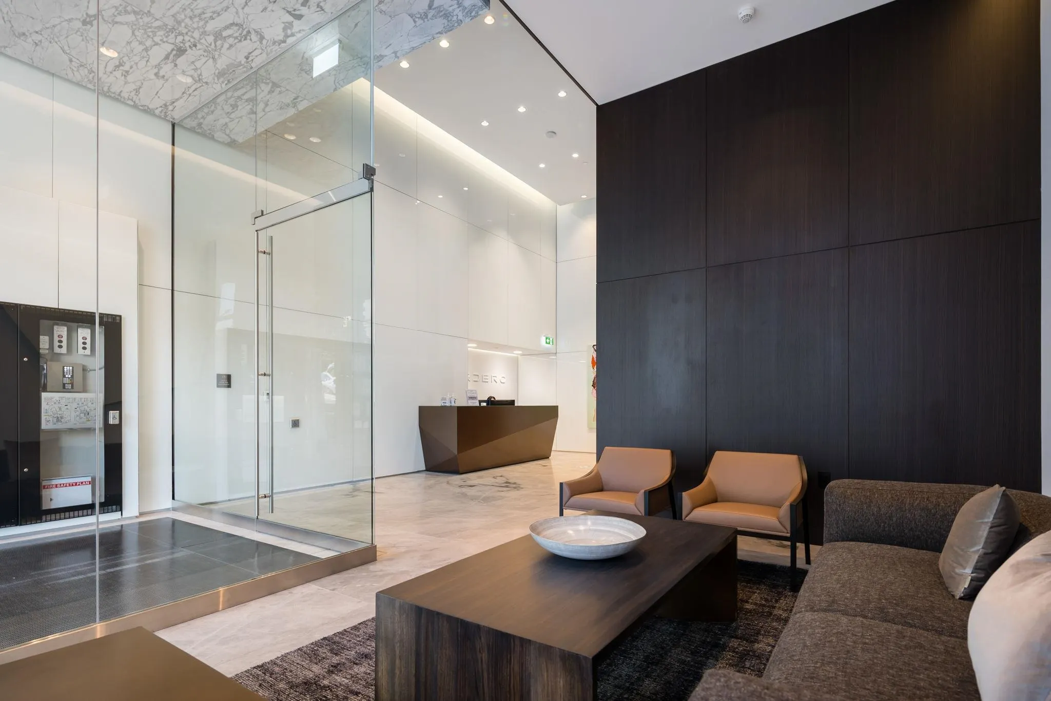 2103 620 Cardero Street